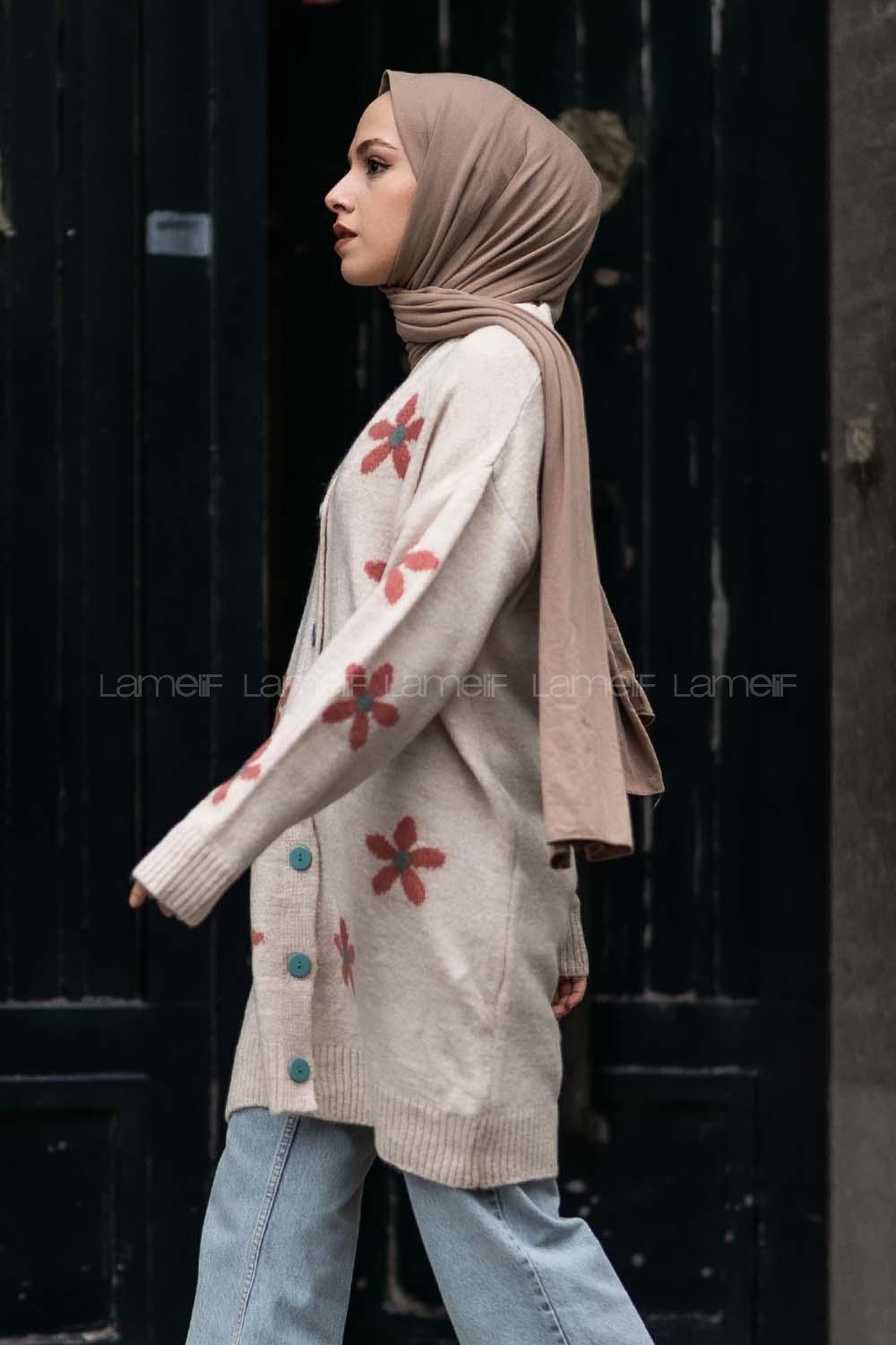 Modalamelif V Yaka Boydan Düğmeli Papatya Desen Hırka Bej