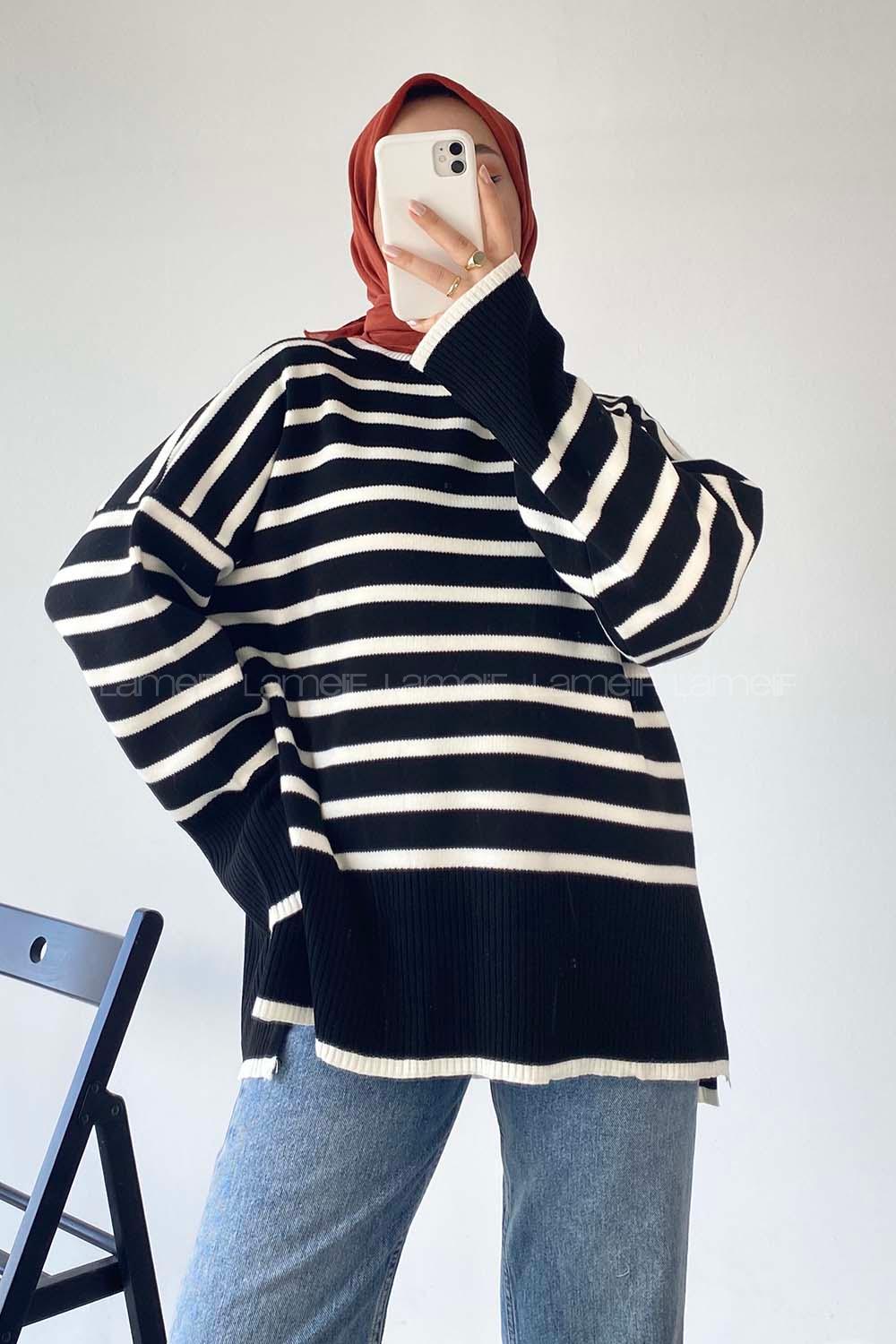 Modalamelif Balıkçı Yaka Çizgi Desenli Yırtmaçlı Triko Kazak Siyah