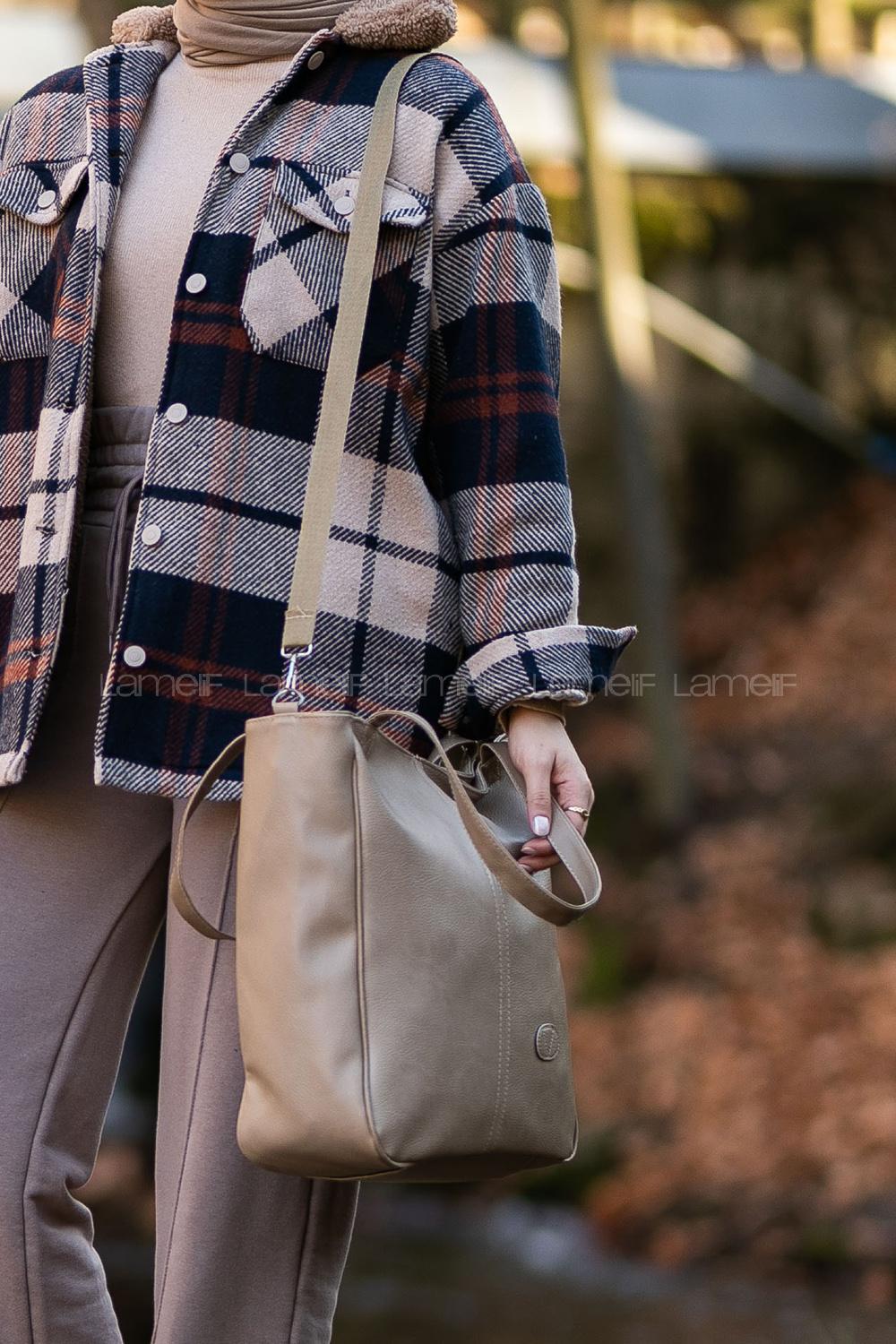 Lamelif Fermuar Detaylı Omuz Çantası Bej