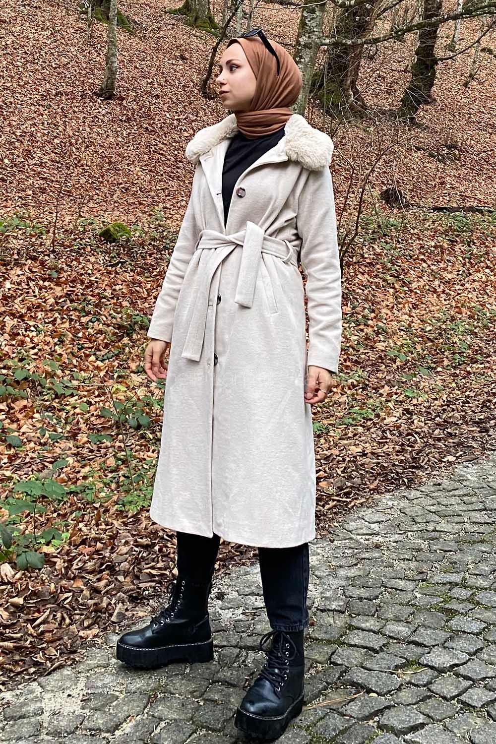 Modalamelif Kürk Detaylı Astarlı Kaşe Kaban Taş Rengi