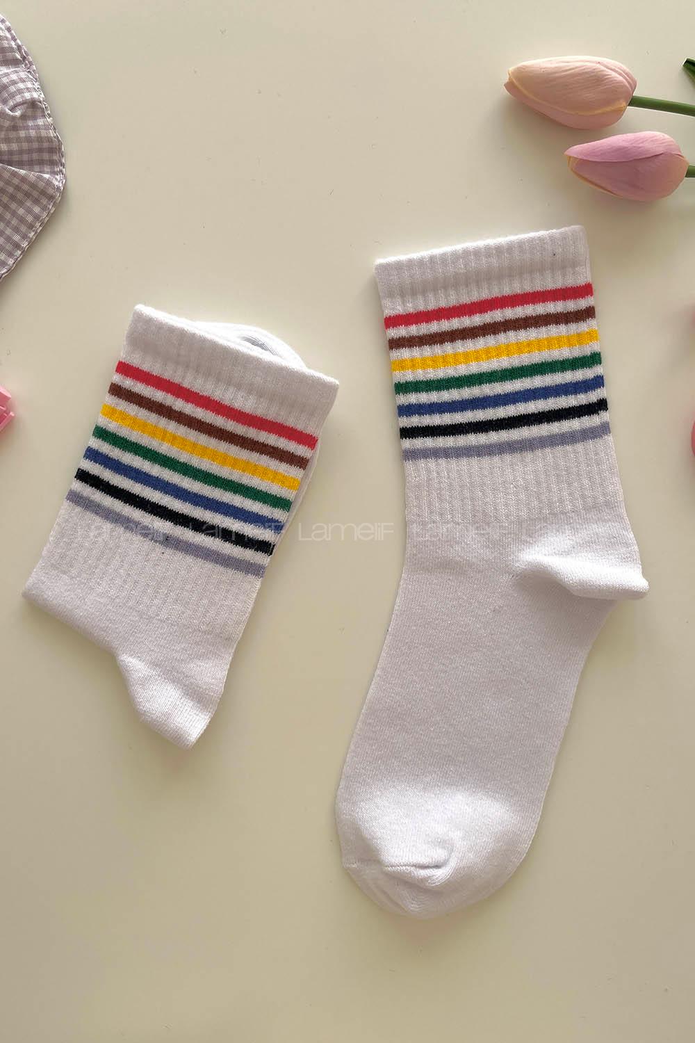 Modalamelif Renkli Çizgiler Beyaz Çorap