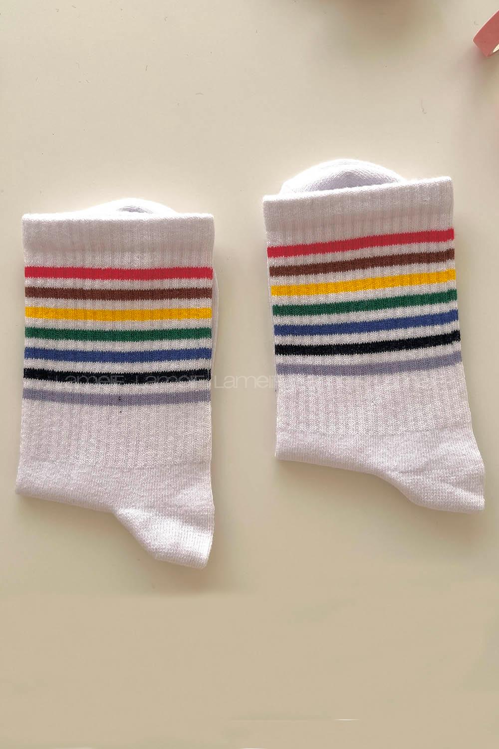 Modalamelif Renkli Çizgiler Beyaz Çorap