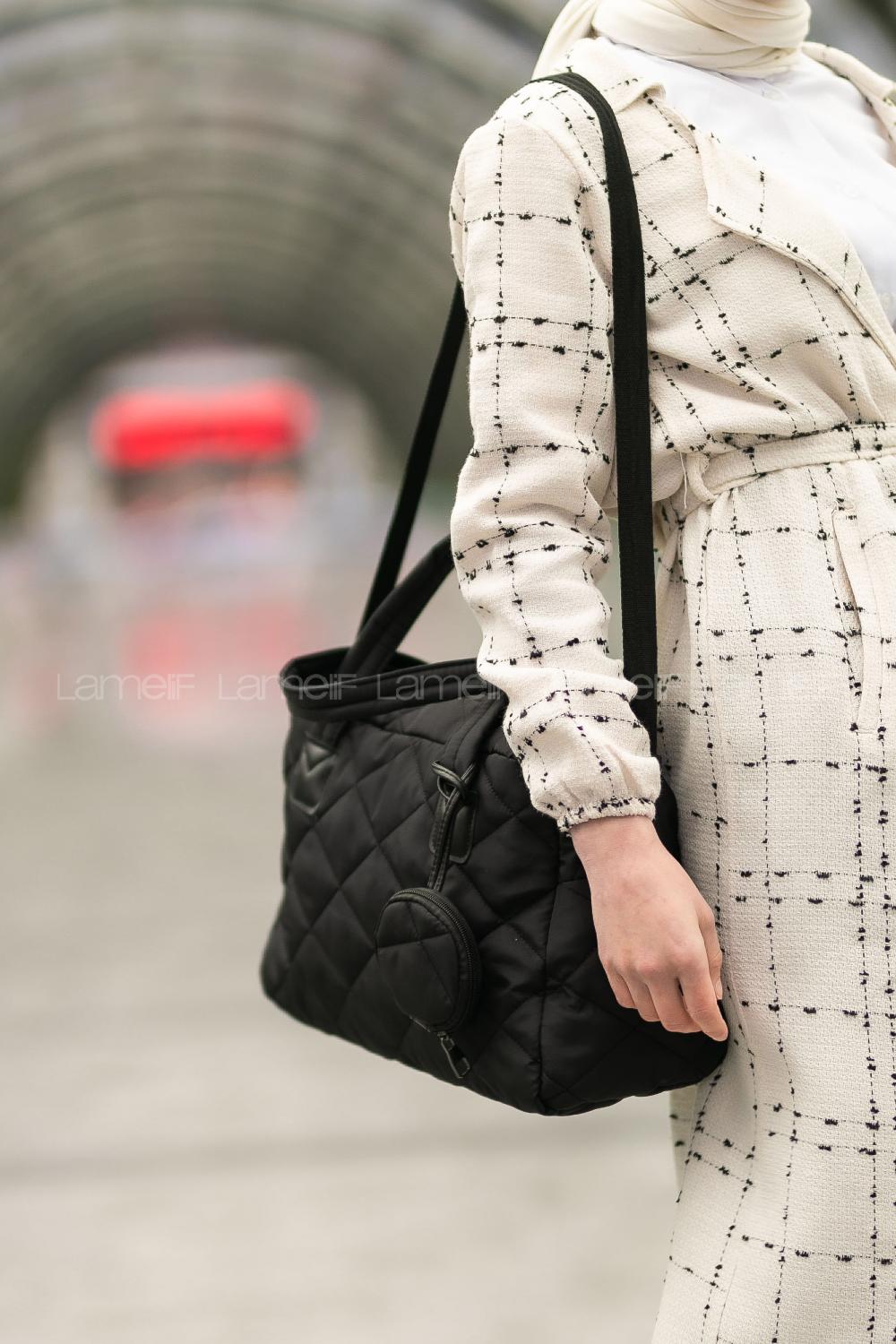 Lamelif  Cüzdan Aksesuarlı Barrel Kapitone Çanta Siyah