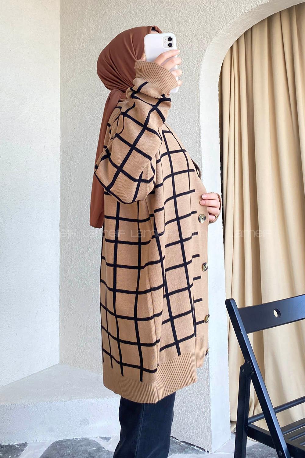 Modalamelif Önü Düğmeli Kareli Hırka Kahverengi