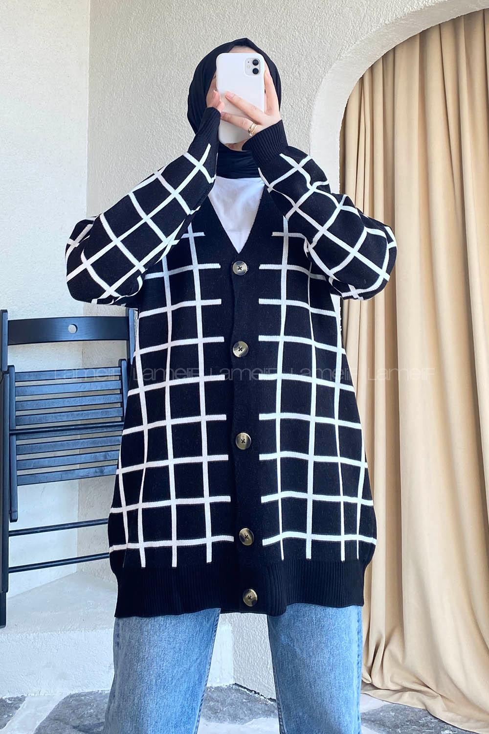 Modalamelif Önü Düğmeli Kareli Hırka Siyah