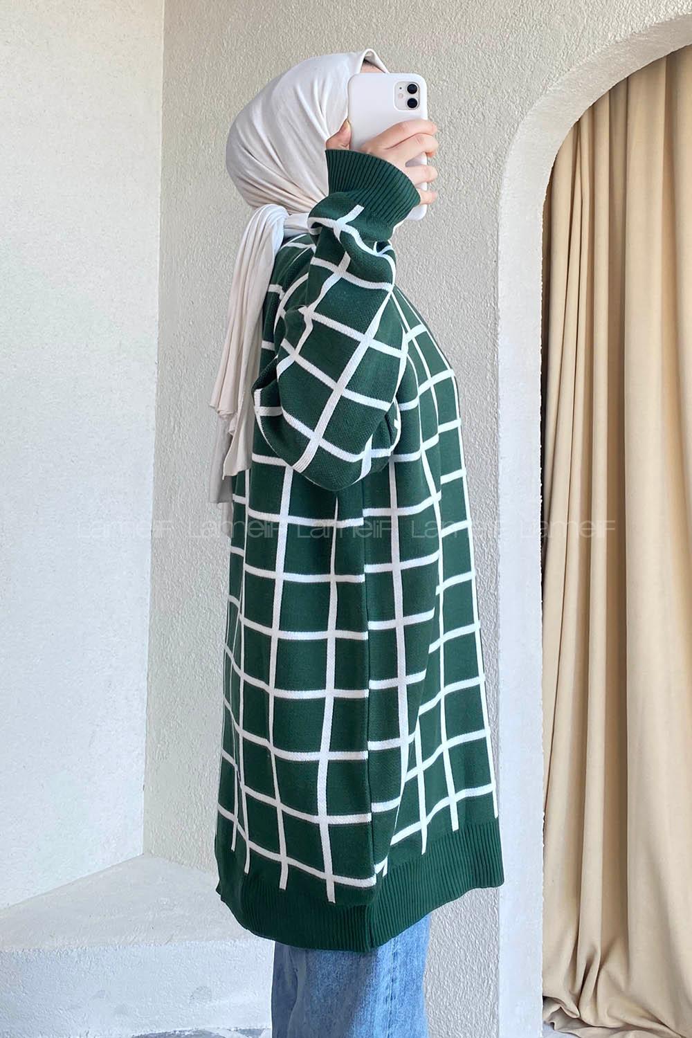 Modalamelif Önü Düğmeli Kareli Hırka Zümrüt Yeşili