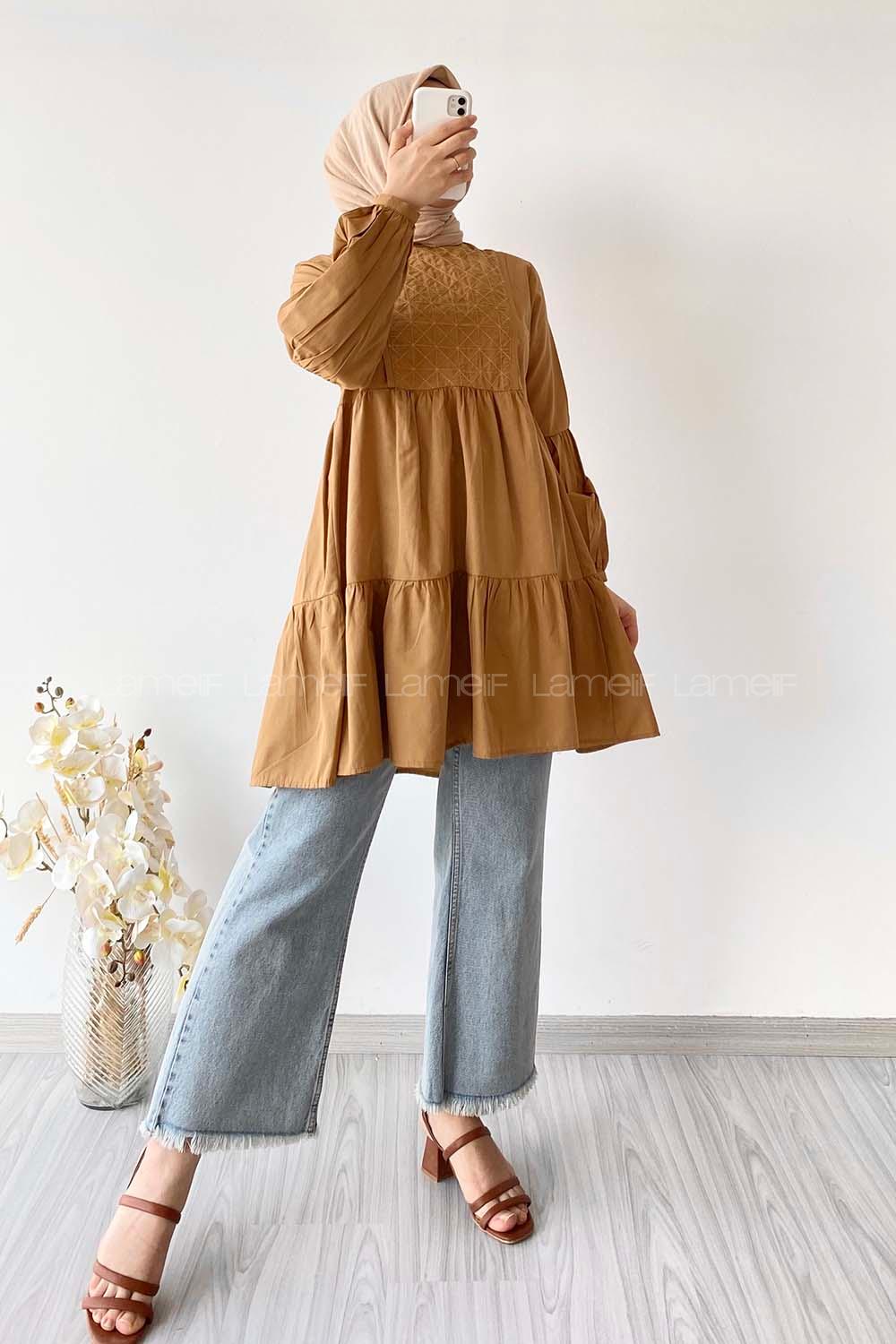 Modalamelif Hakim Yaka Eteği Fırfırlı Tunik Camel