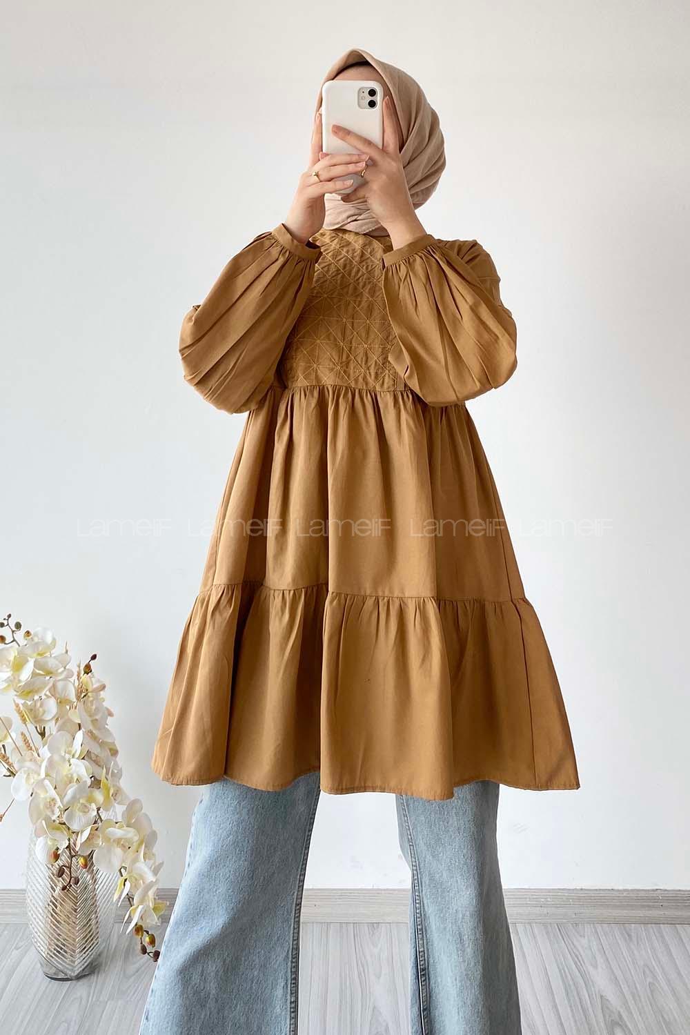 Modalamelif Hakim Yaka Eteği Fırfırlı Tunik Camel