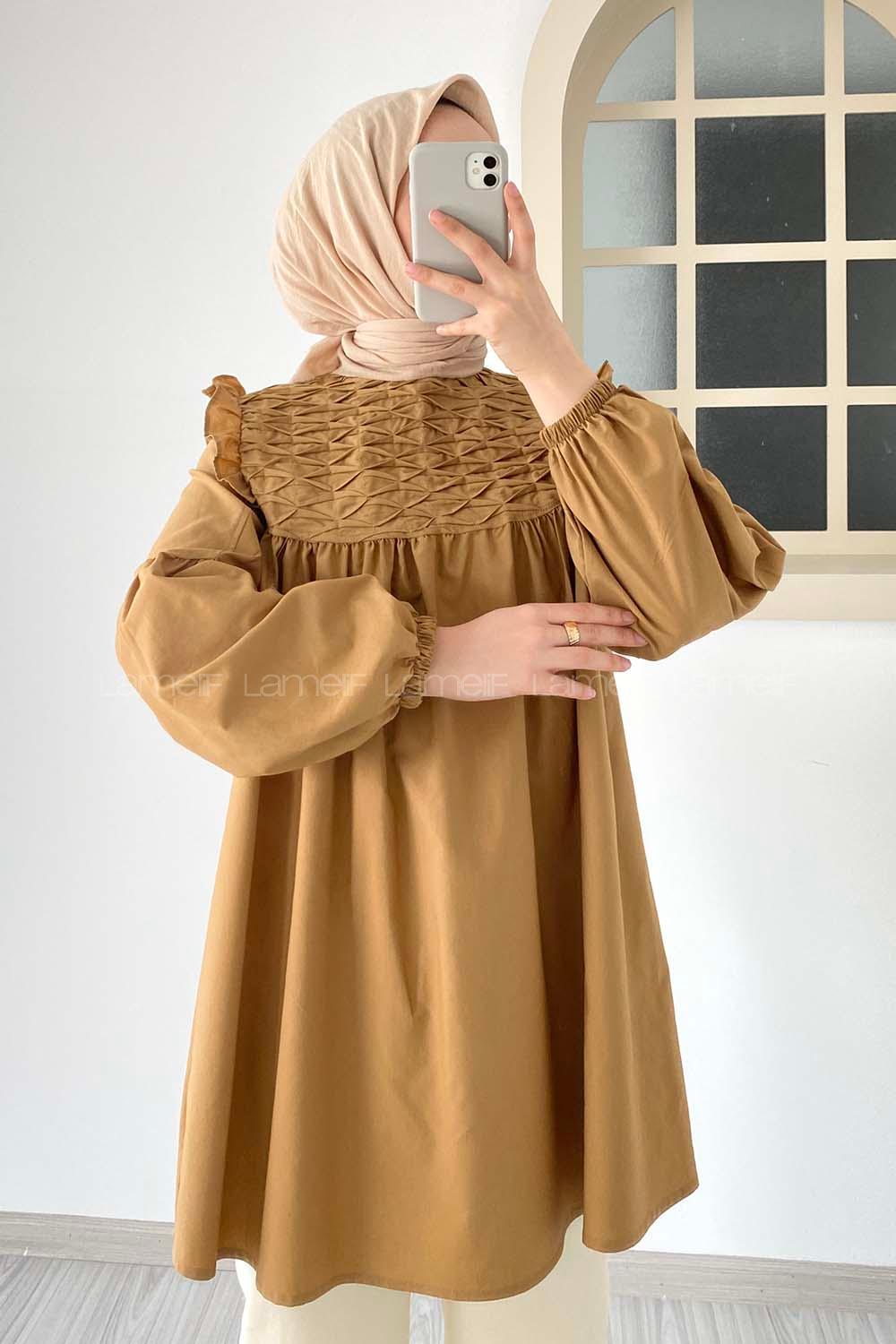 Modalamelif Omuz Fırfırlı Önü Büzgülü Tunik Camel