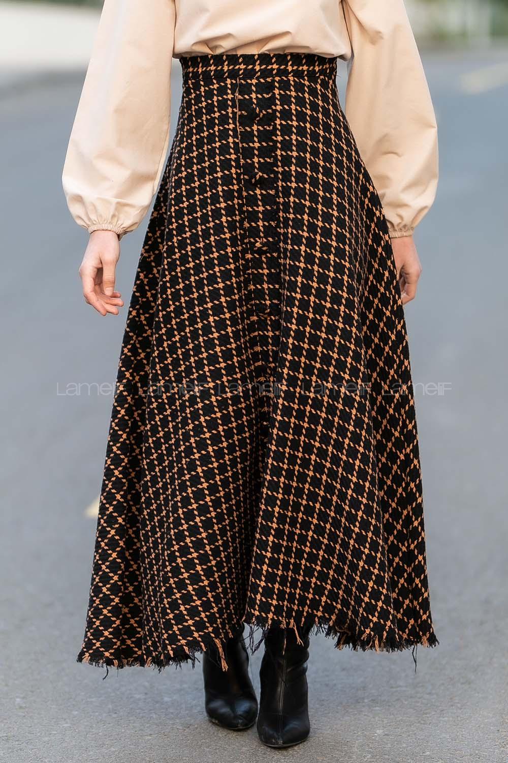 Modalamelif Önü Düğme Detaylı Püsküllü Etek Siyah-Kahve