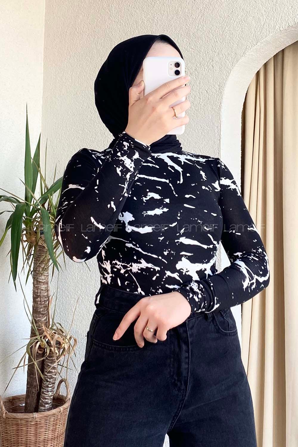 Black-2 Medium Crew Neck Long Arm Cotton Body