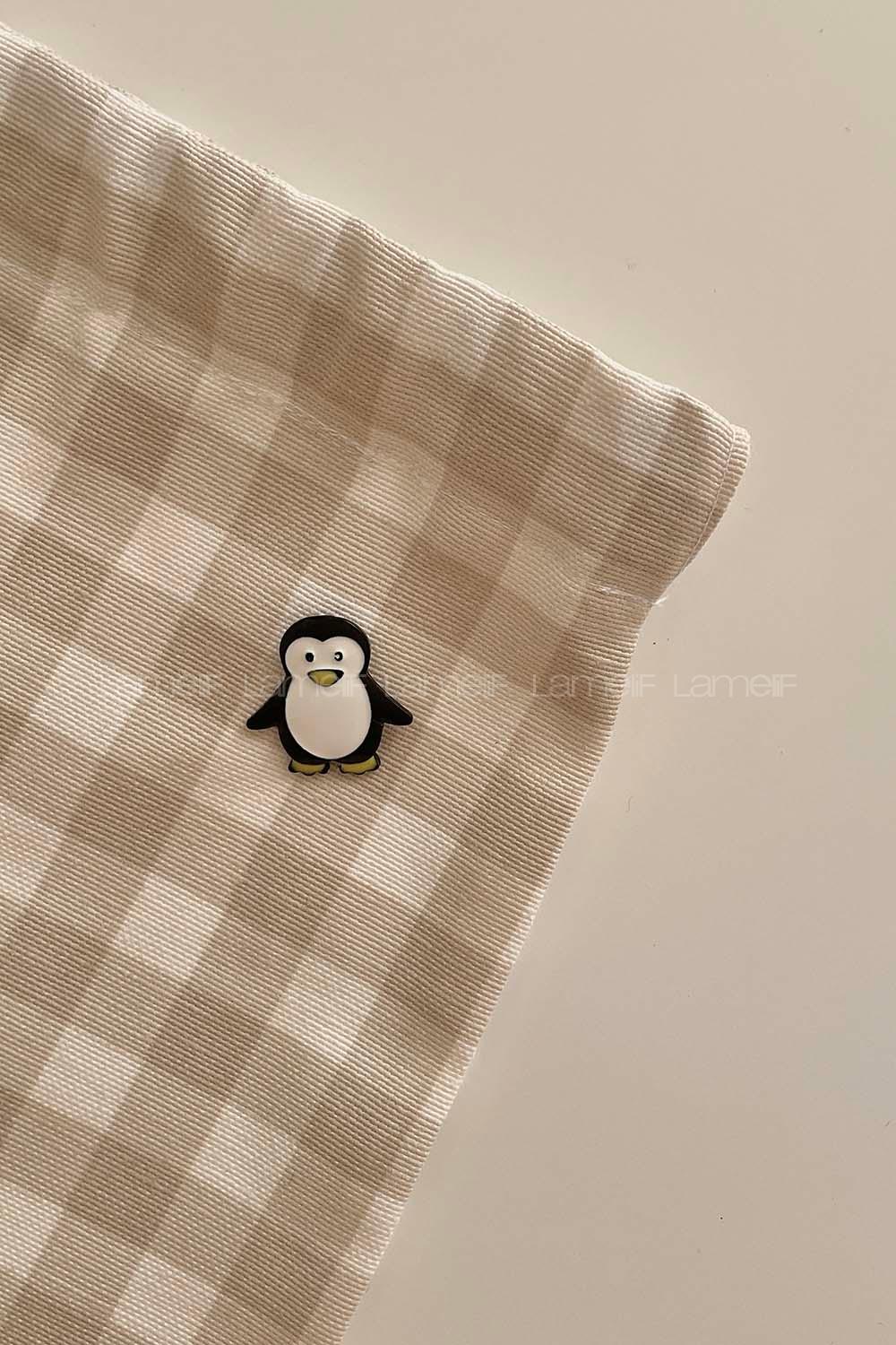 Lamelif Penguen Desen Demir Broş