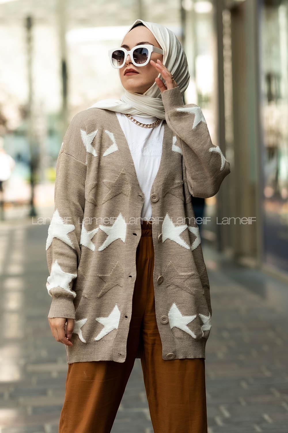 Modalamelif Önü Boydan Düğmeli  Yıldız Desenli Triko Hırka Vizon