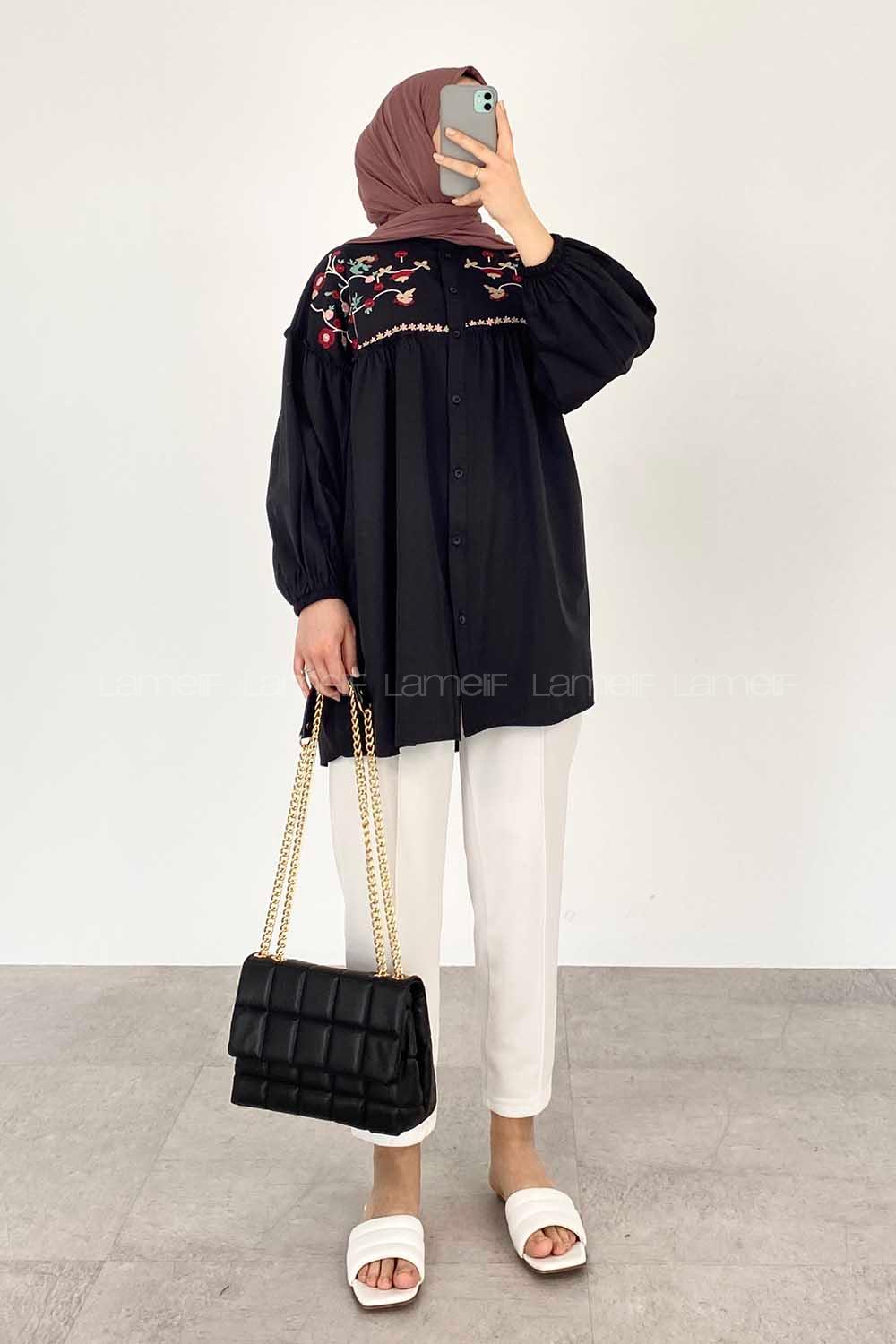 Modalamelif Çiçek Nakışlı Pileli Tunik Siyah