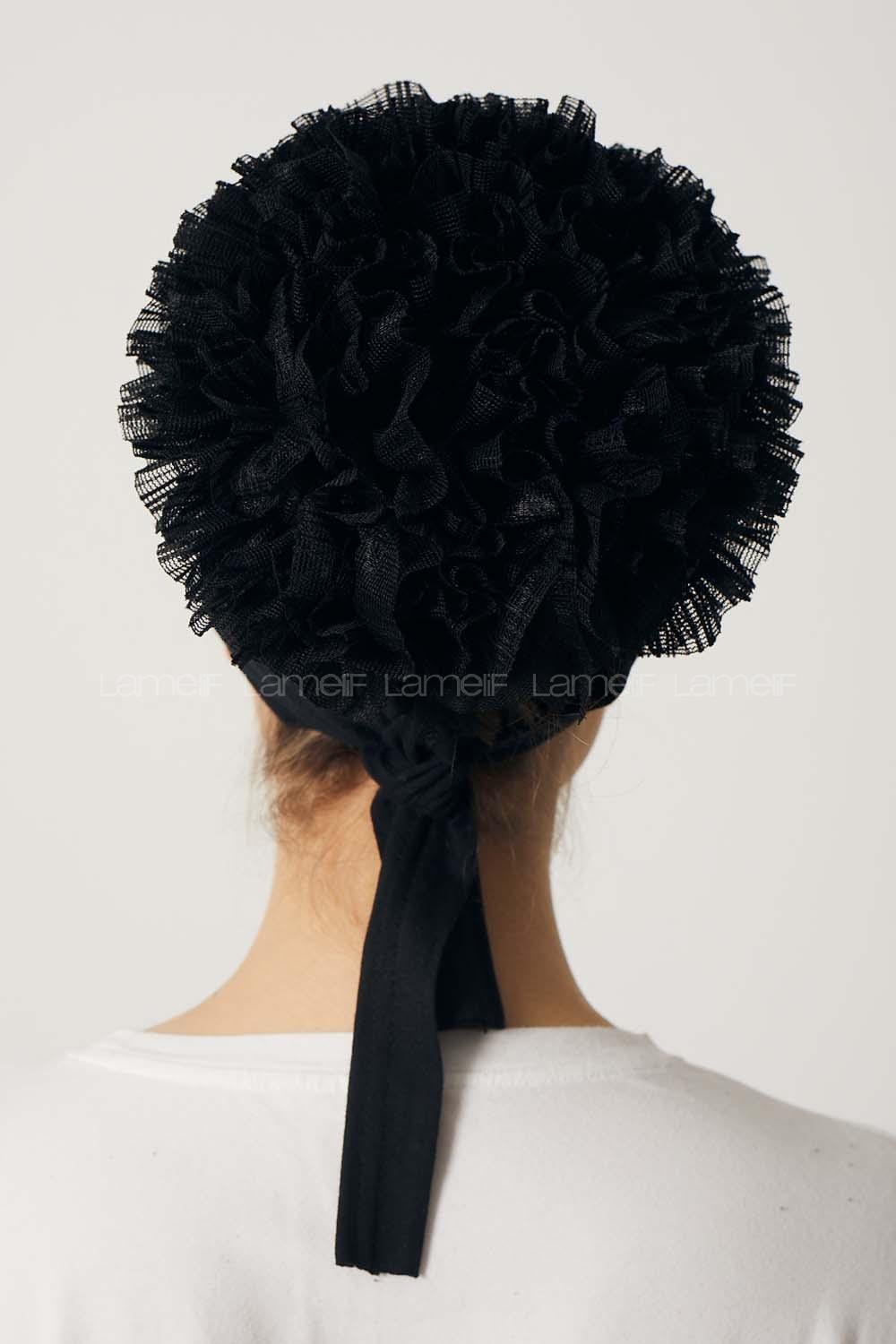 Lamelif Dikişsiz Bağlamalı fırfırlı Bone Siyah