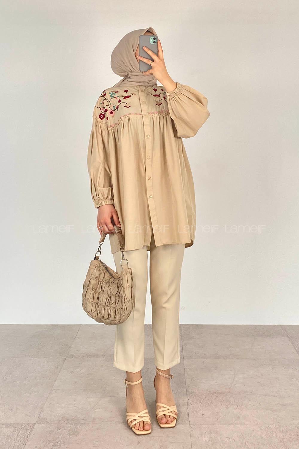 Modalamelif Çiçek Nakışlı Pileli Tunik Bej