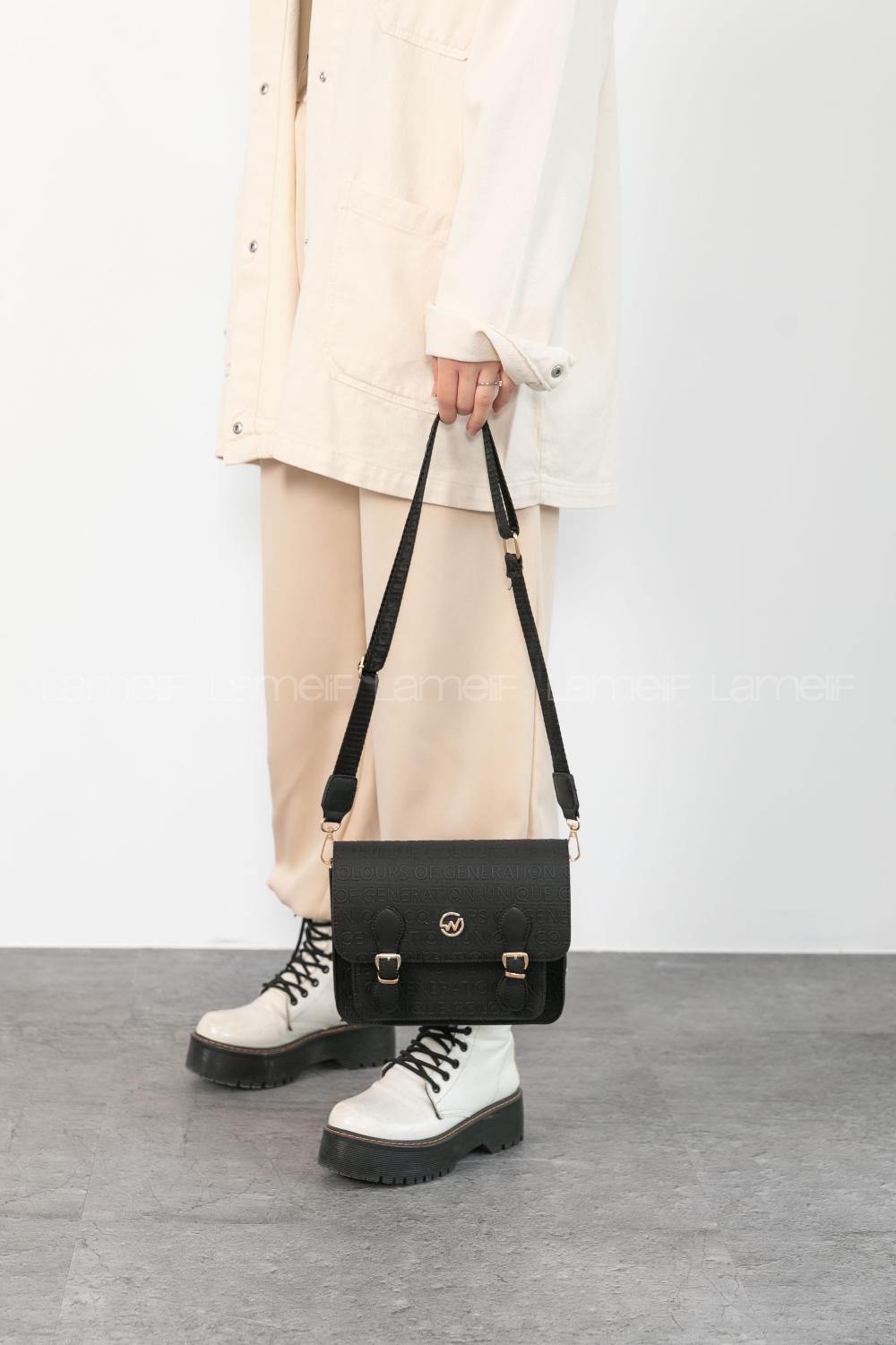 Black Buckle Skin Hand Bag Arm Bag Bag