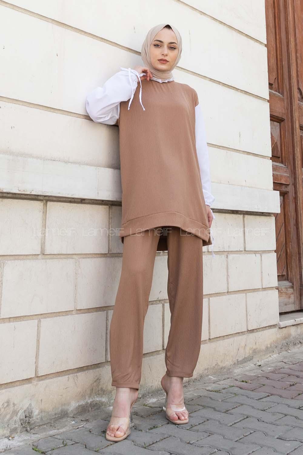 Camel Crew Neck Long Arm Without Accessories Crepe Fabric Regular Trousers Comfortable Suit