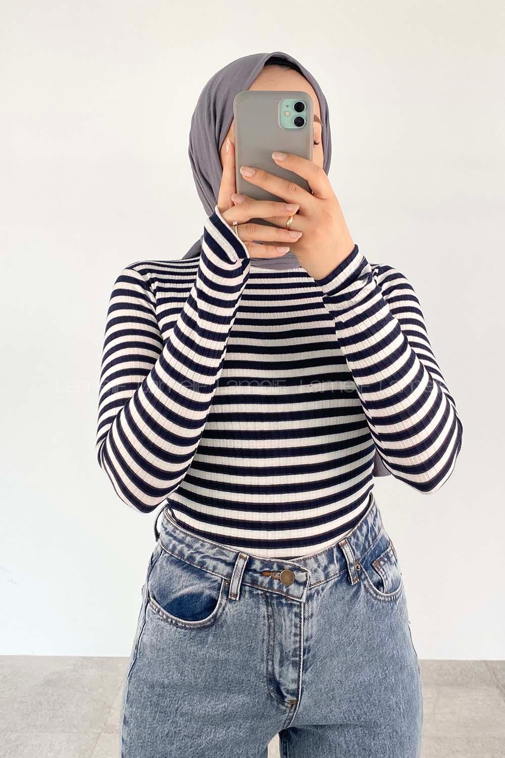 Navy Striped Crew Neck Long Arm Without Accessories Unprinted Blouse