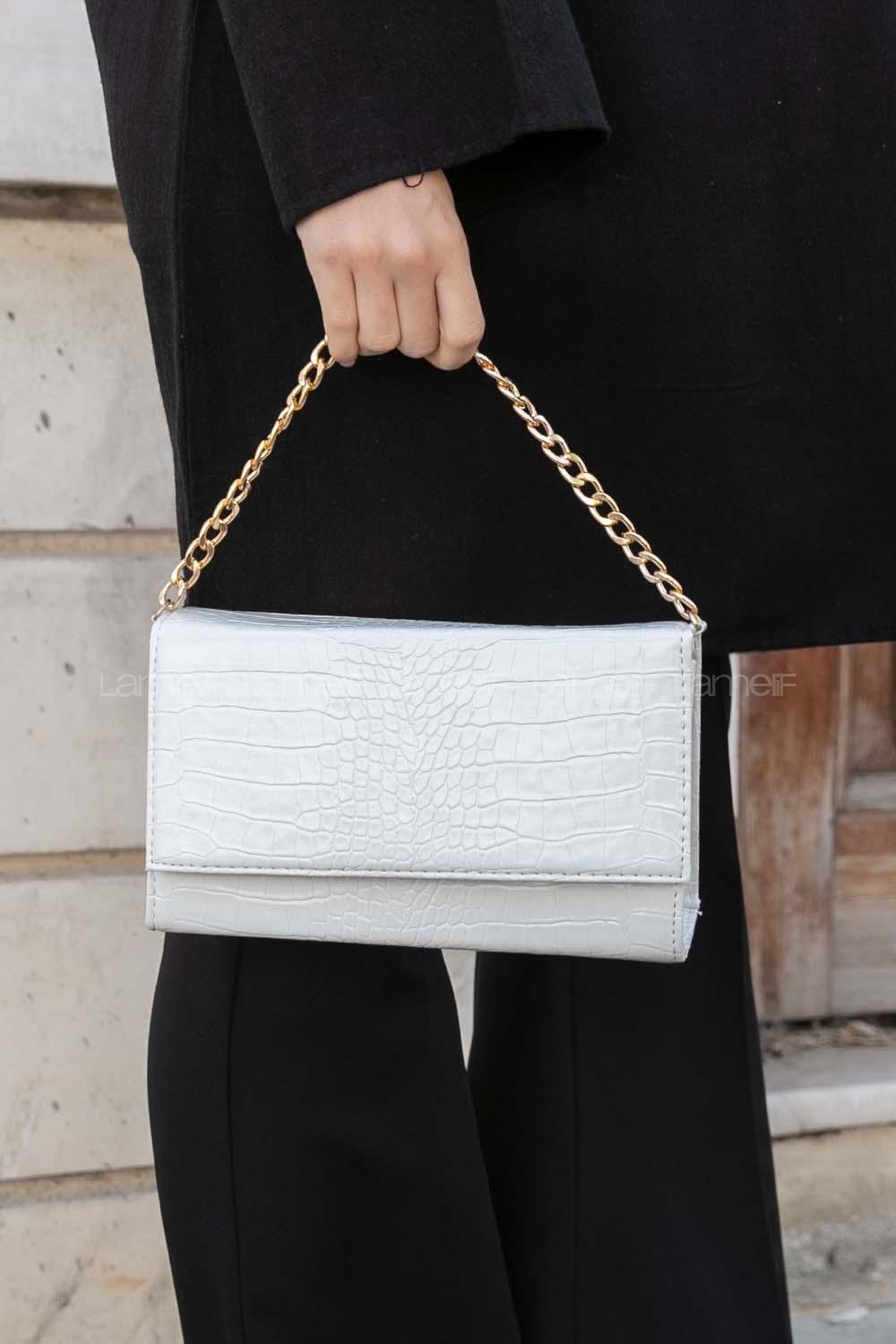 White Buckle Skin Hand Bag Bag