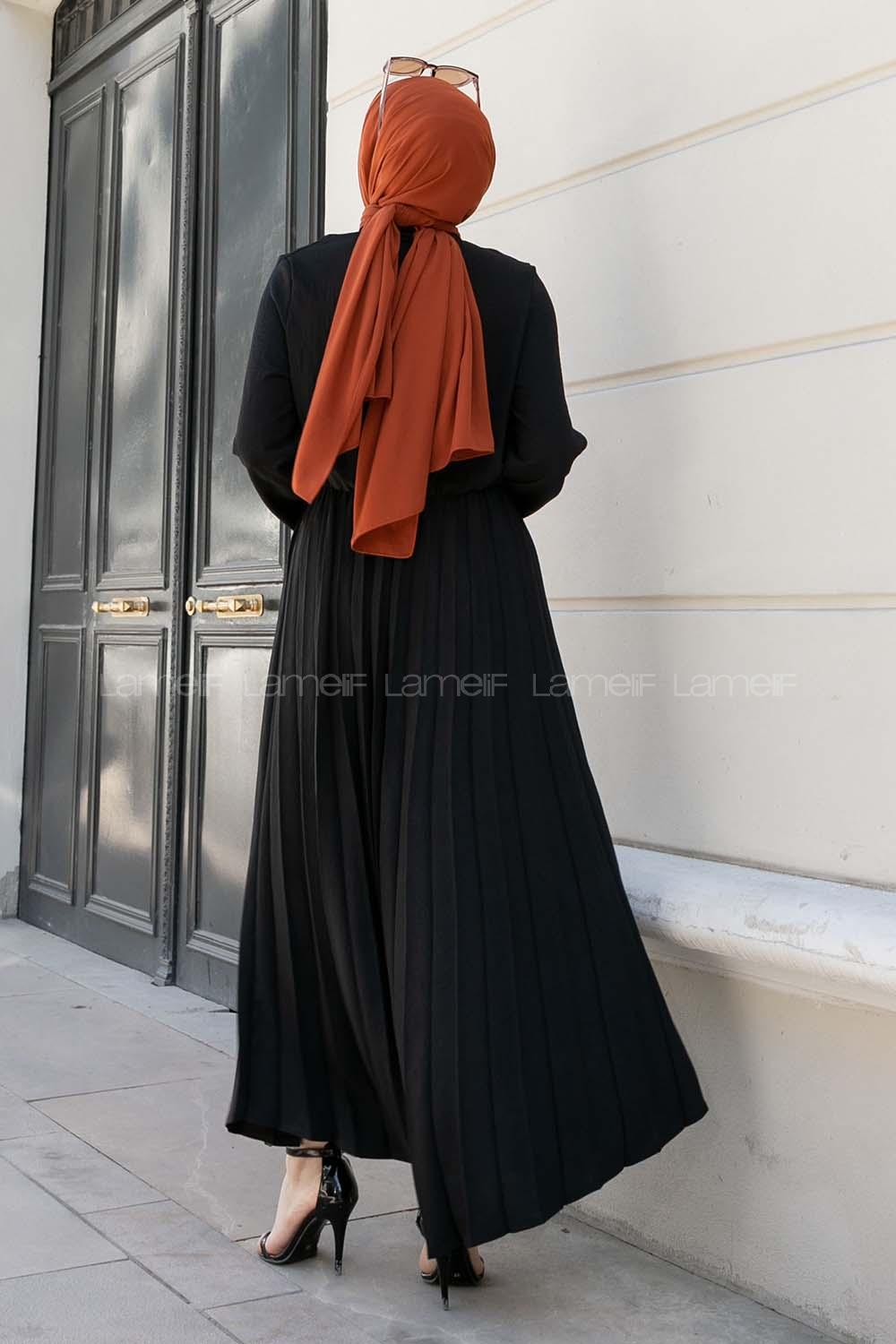 Black Crew Neck Ayrobin Unprinted Dresess