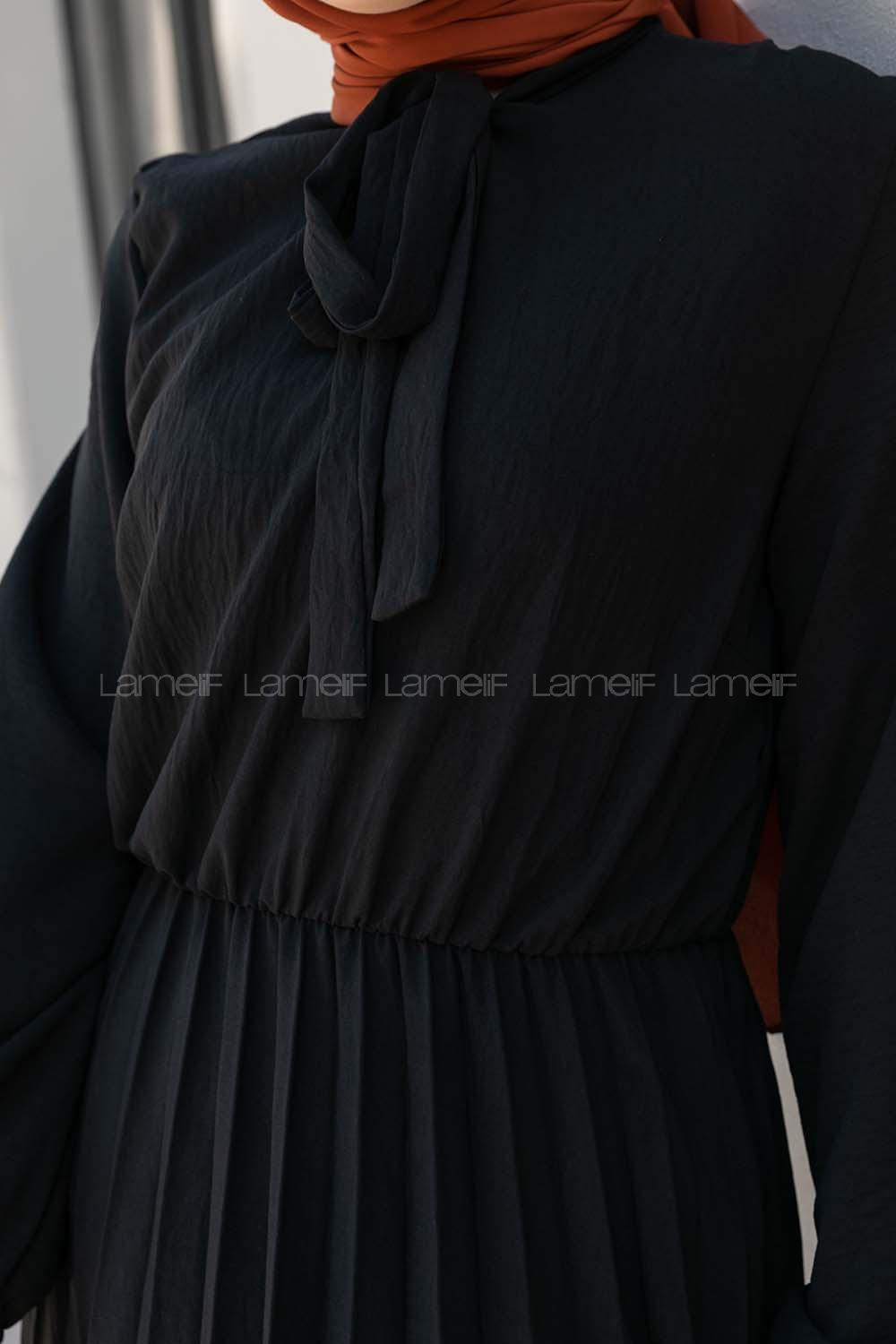 Black Crew Neck Ayrobin Unprinted Dresess