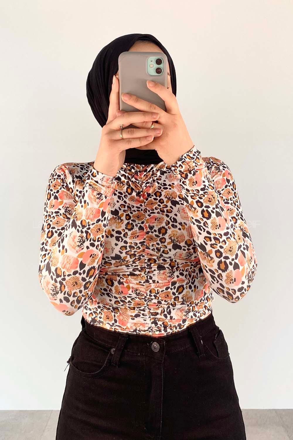 Mustard Transition Crew Neck Long Arm Without Accessories Cotton Fabric Printed Blouse