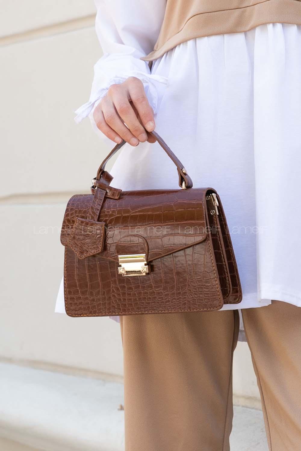 Tan Buckle Skin Hand Bag Bag