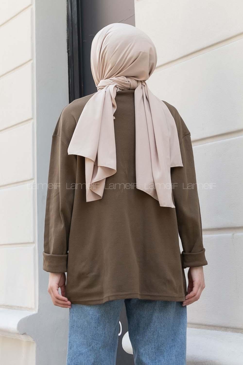 Soft Brown Crew Neck Long Arm Unprinted Sweatshirt