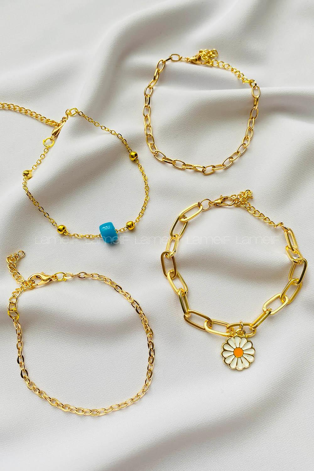 Gold-1 Belted Gold Straight Wristband