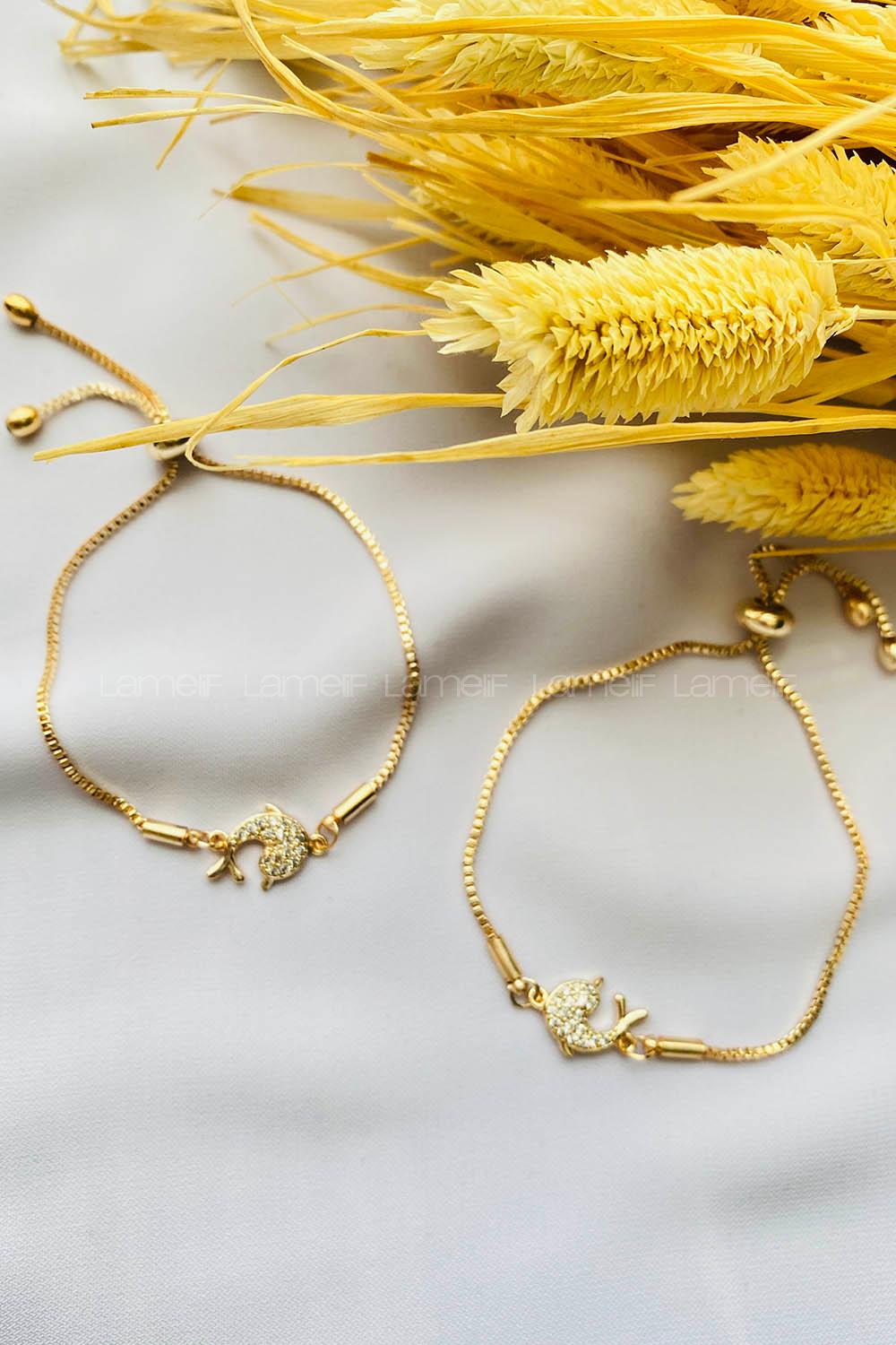 Gold-2 Belted Gold Straight Wristband