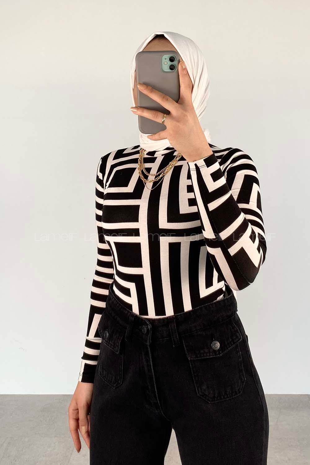 Black-3 Crew Neck Body