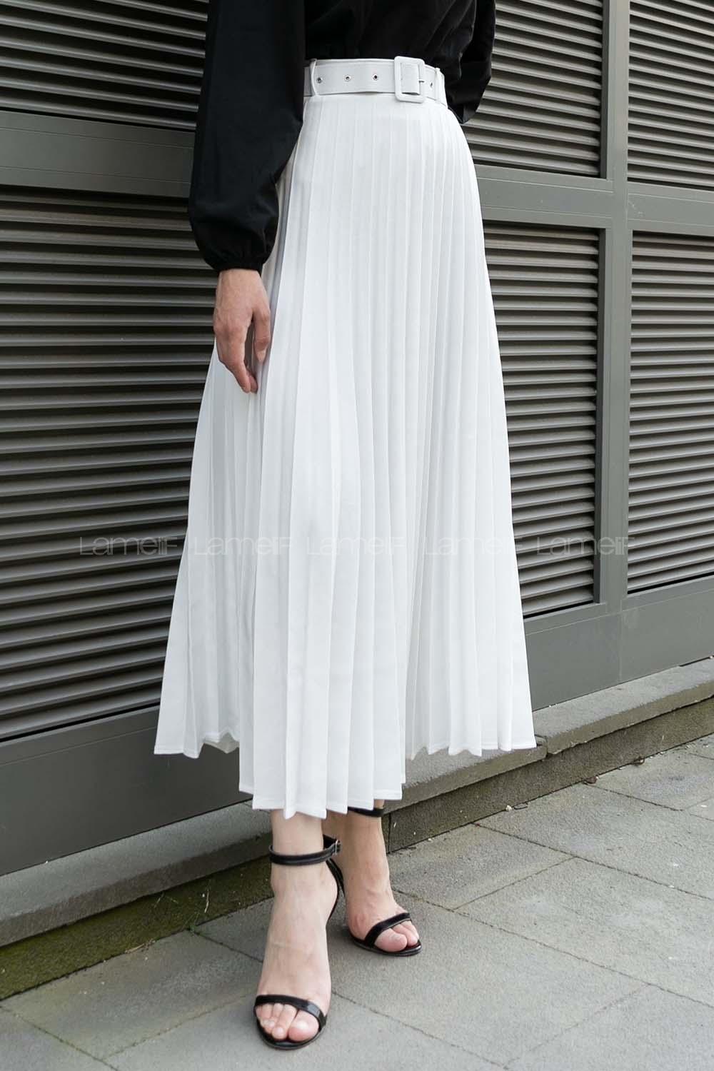 White Viscose Fabric Unprinted Pleated Skirt