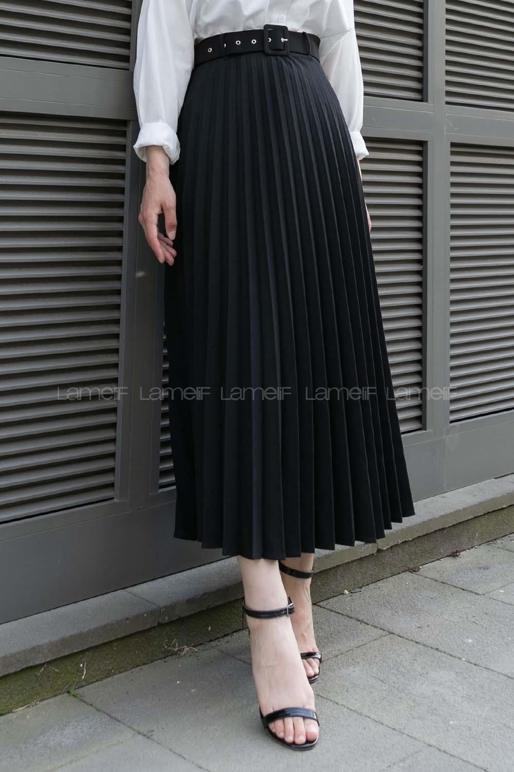 Black Viscose Fabric Unprinted Pleated Skirt