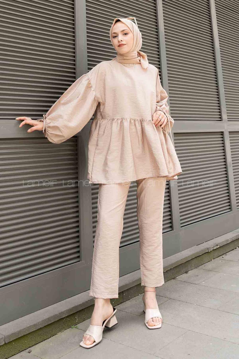 Beige Crew Neck Balloon Sleeve Arm Without Accessories Viscose Fabric Regular Trousers Comfortable Suit
