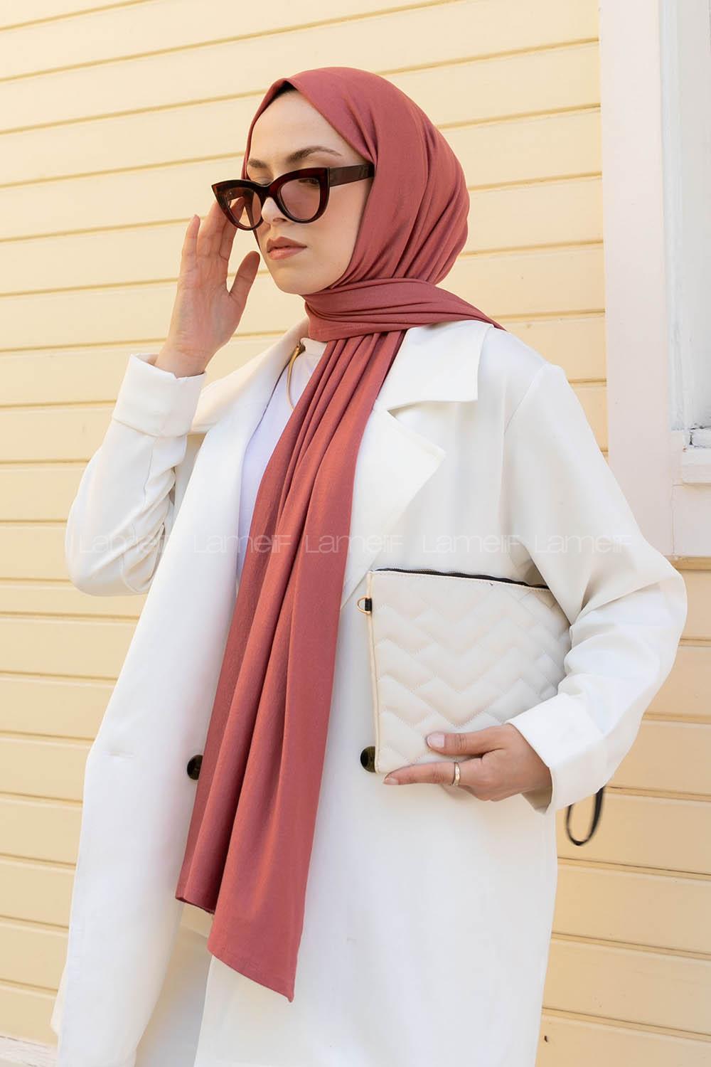 Dark Pink Combed Fabric Straight Shawl