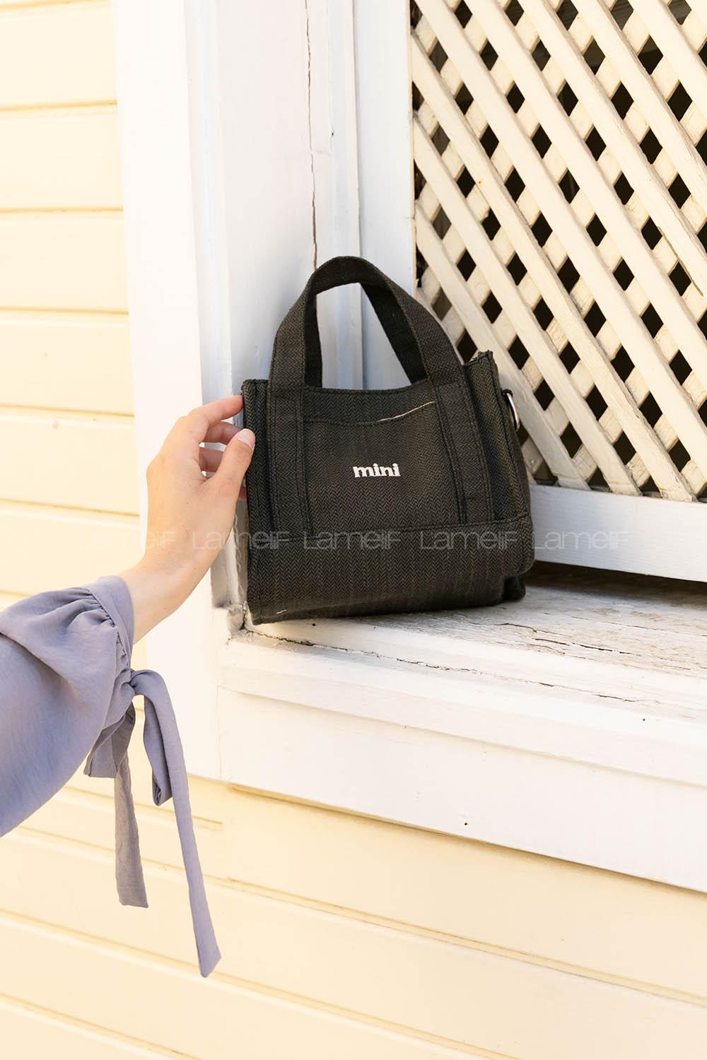 Khaki Buckle Skin Hand Bag Bag