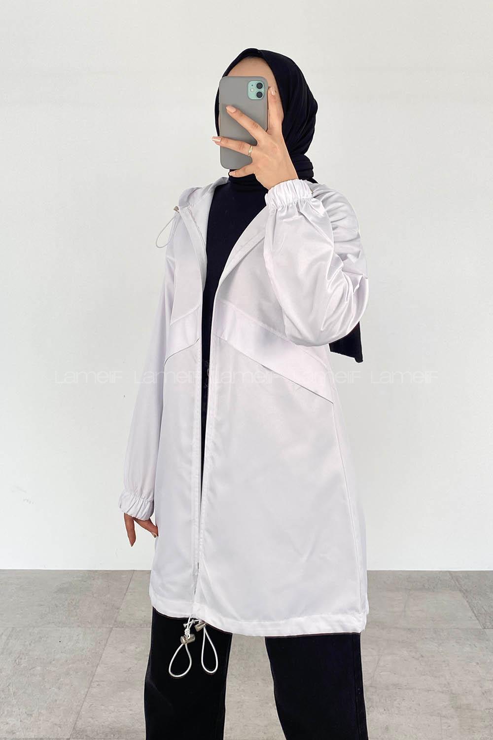 White Hood Neck Long Arm Raincoat