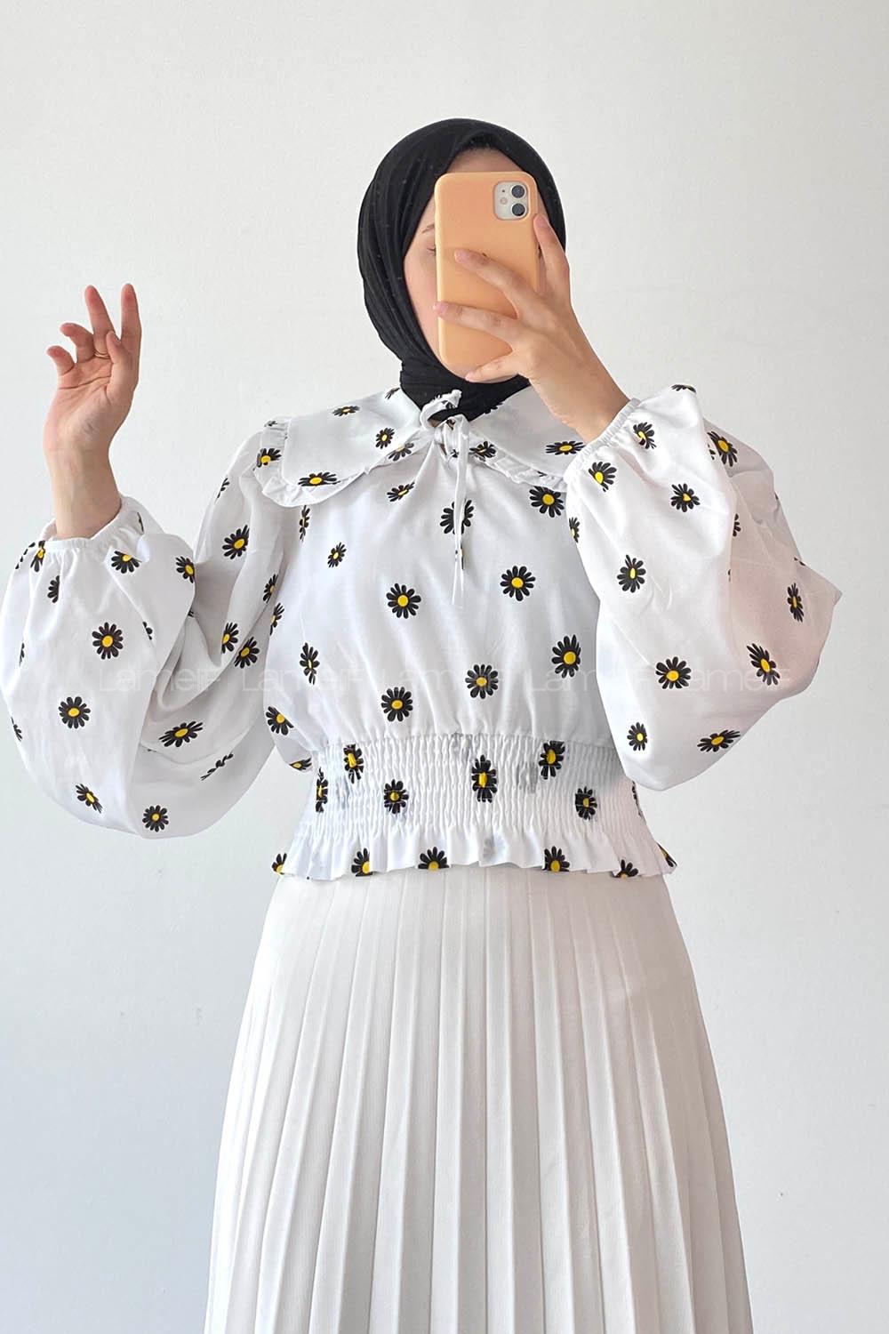 Black Crew Neck Long Arm Without Accessories Cotton Fabric Unprinted Blouse