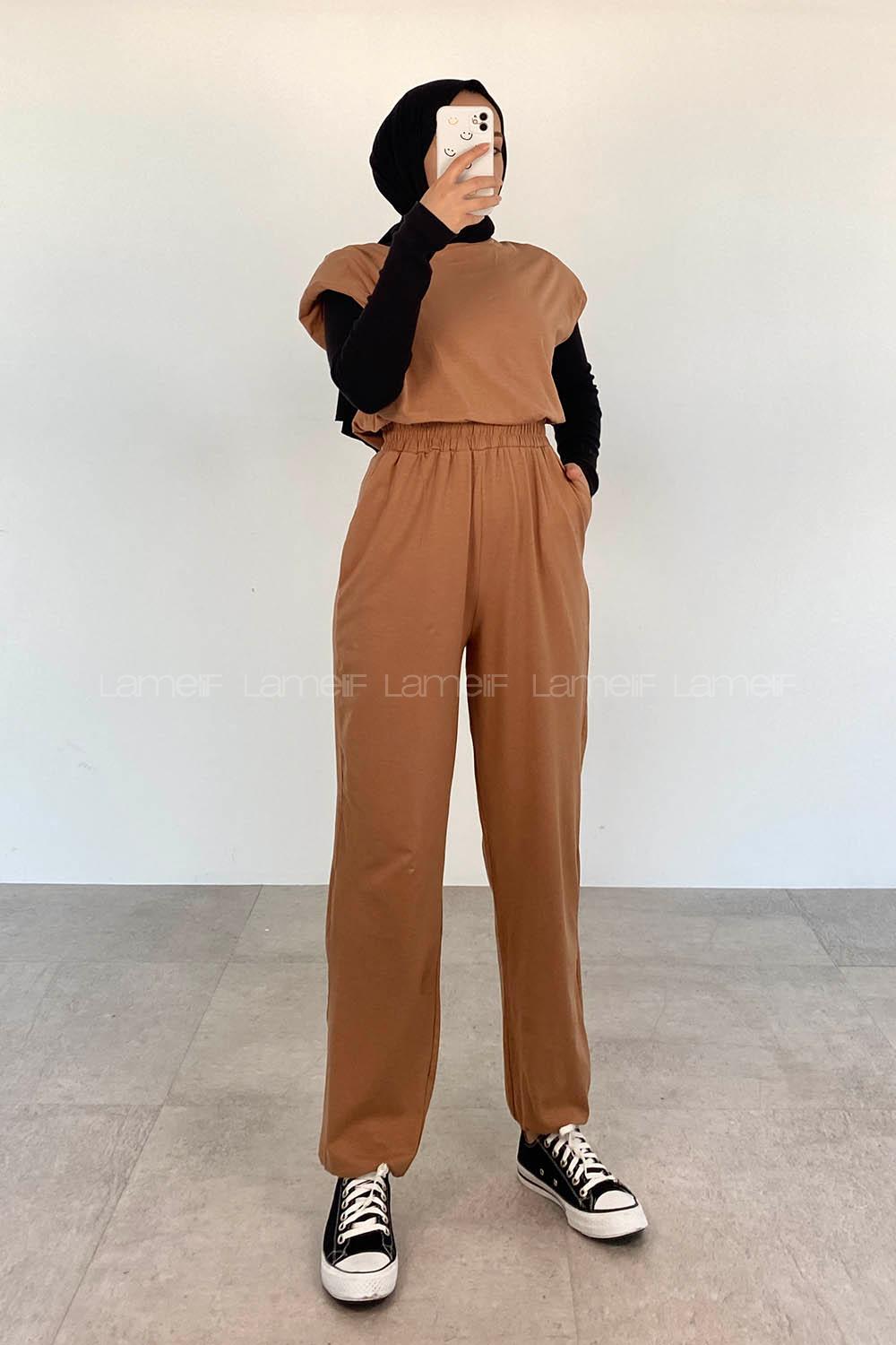 Brown With Milk Crew Neck Cotton Unprinted Overalls