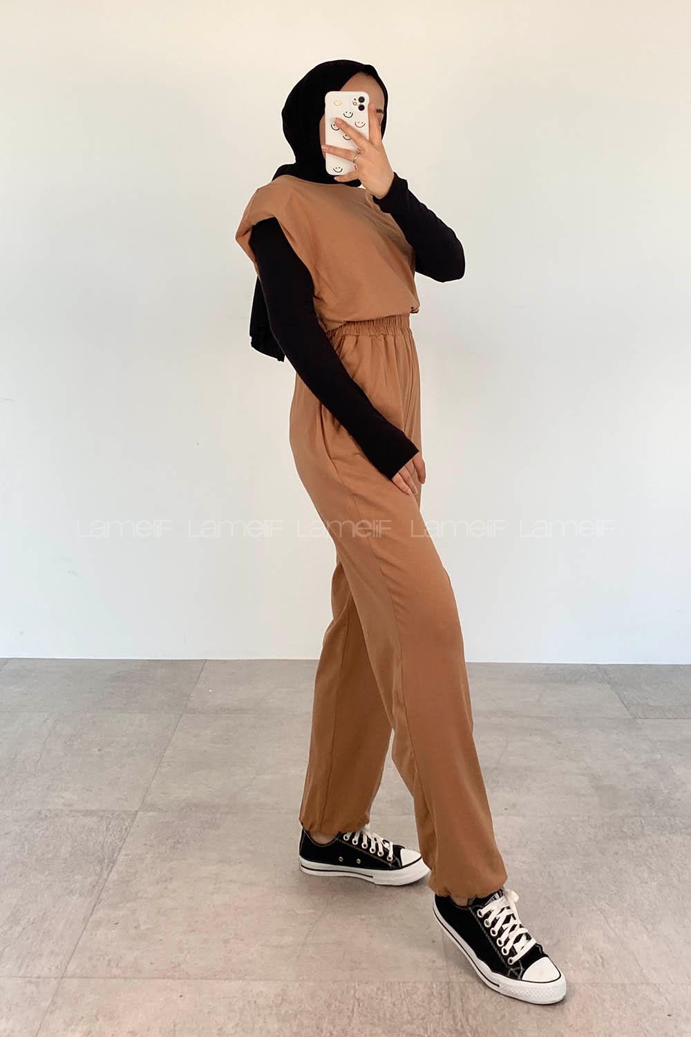 Brown With Milk Crew Neck Cotton Unprinted Overalls