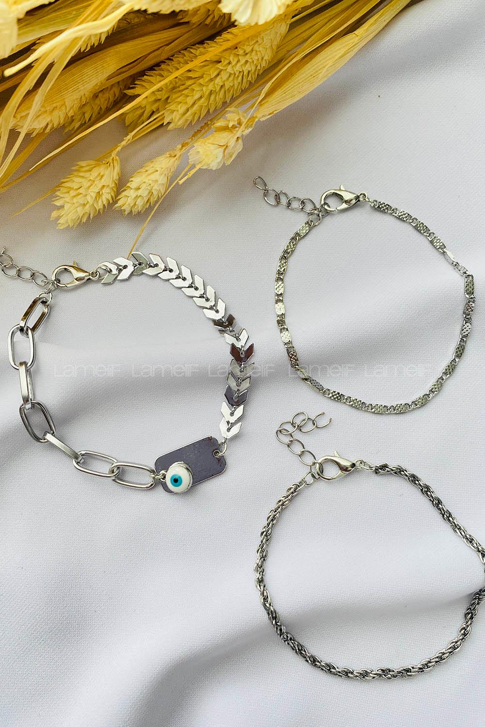 Silver-4 Belted Gold Straight Wristband