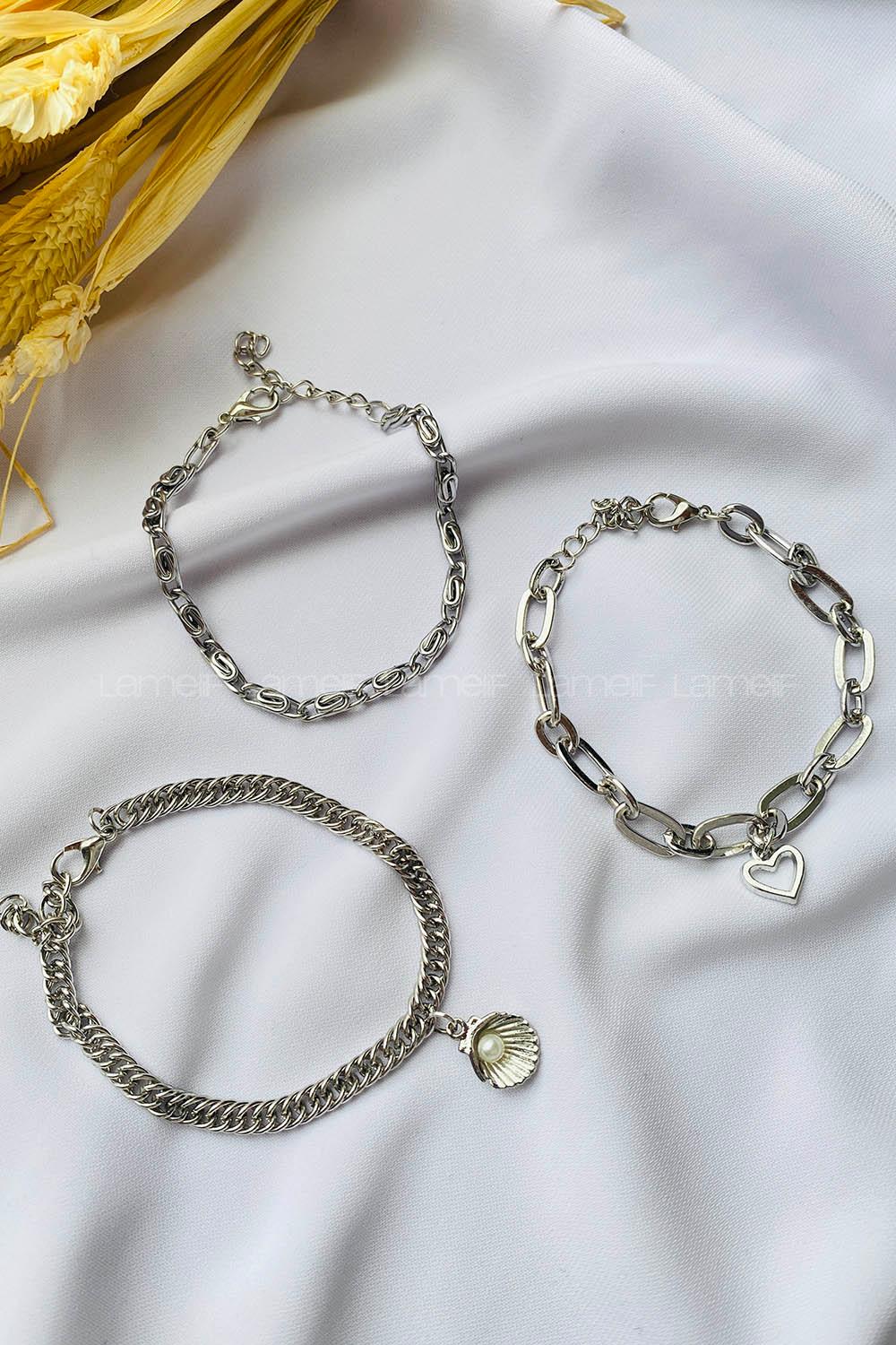 Silver-1 Belted Gold Straight Wristband