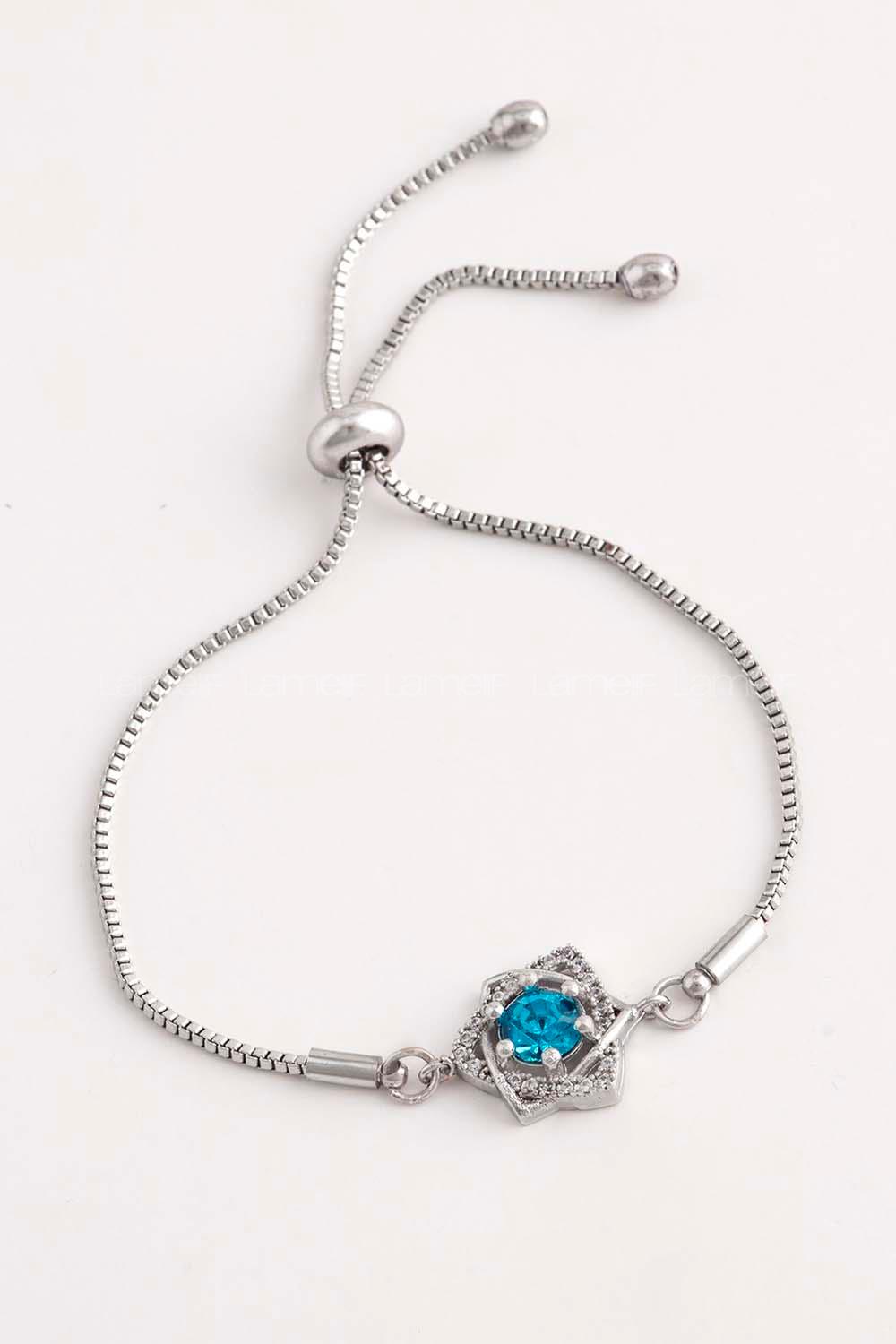 Blue Buckle Silver Drop Wristband