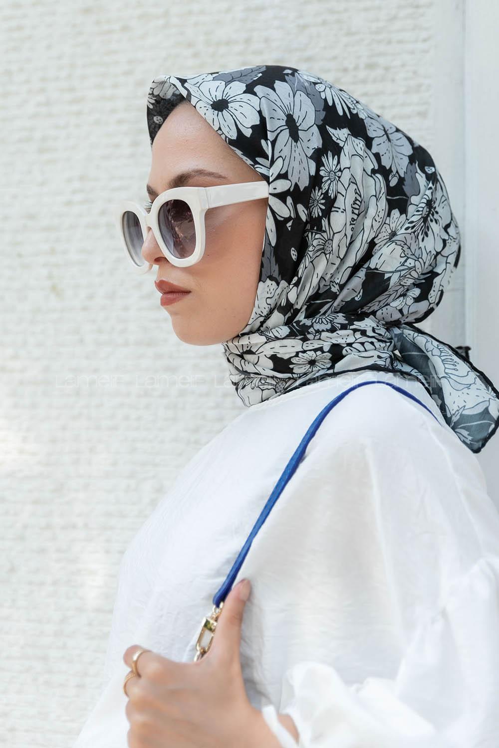 Black Cotton Fabric Straight Shawl