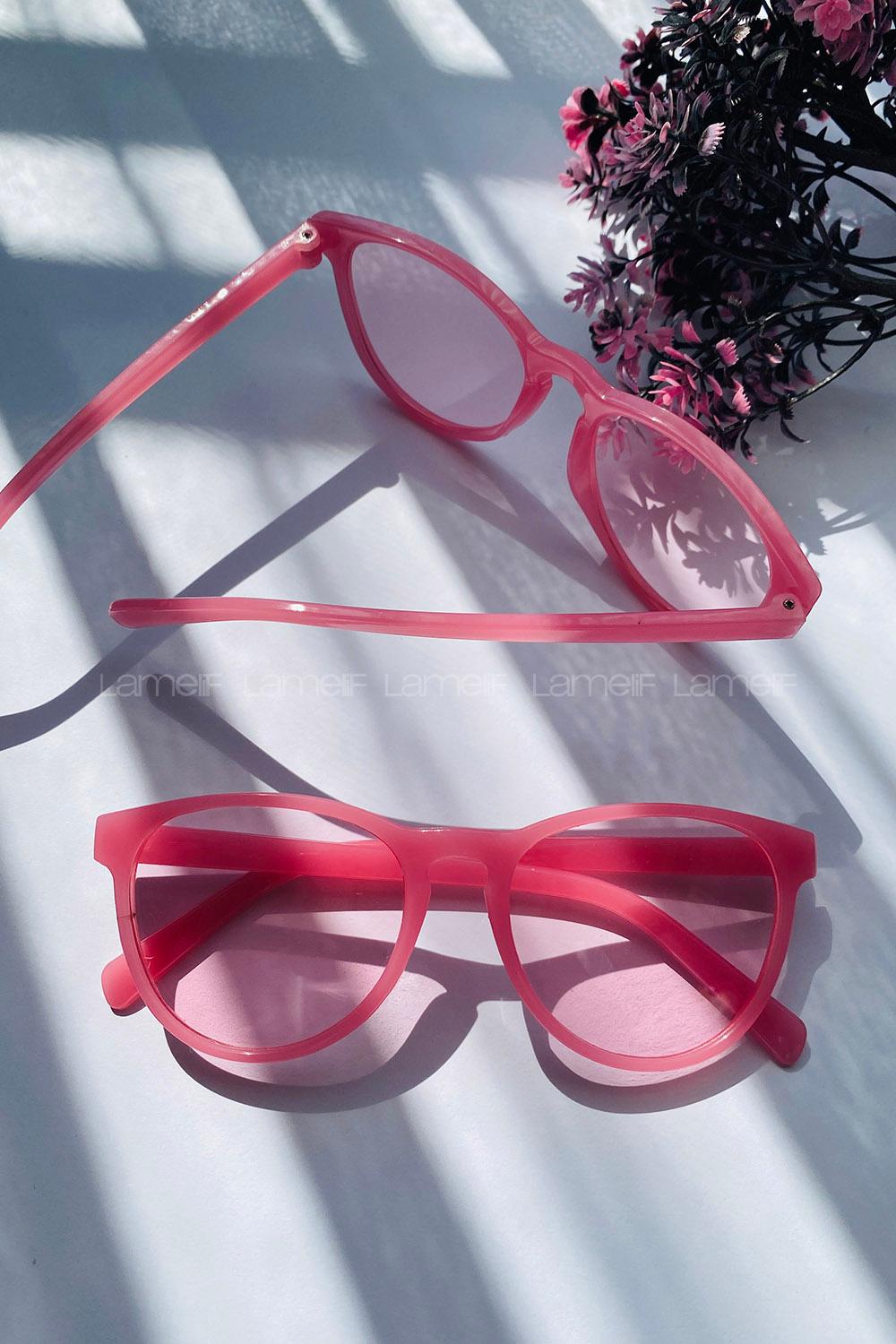Pink Glasses