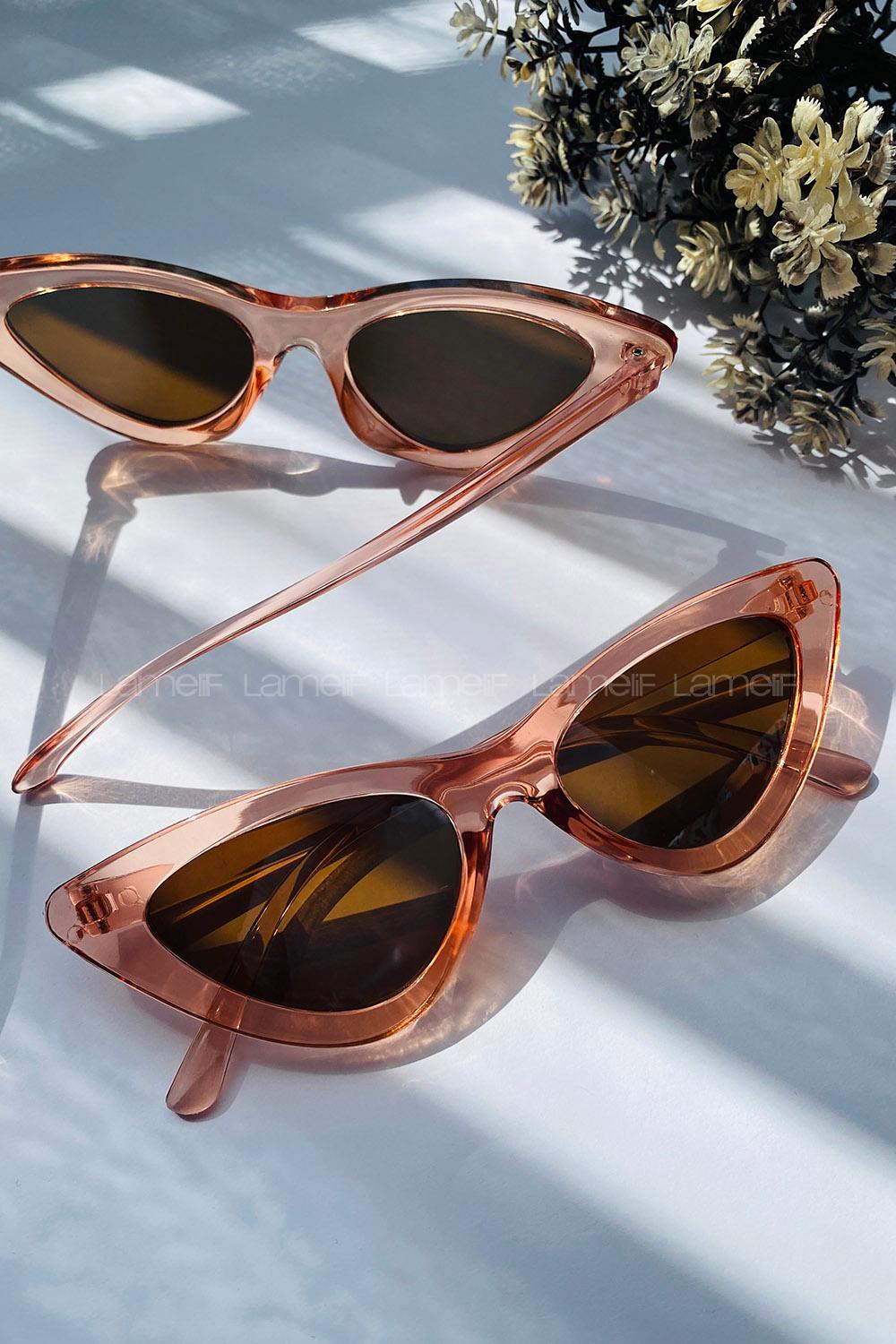 Brown With Milk Glasses