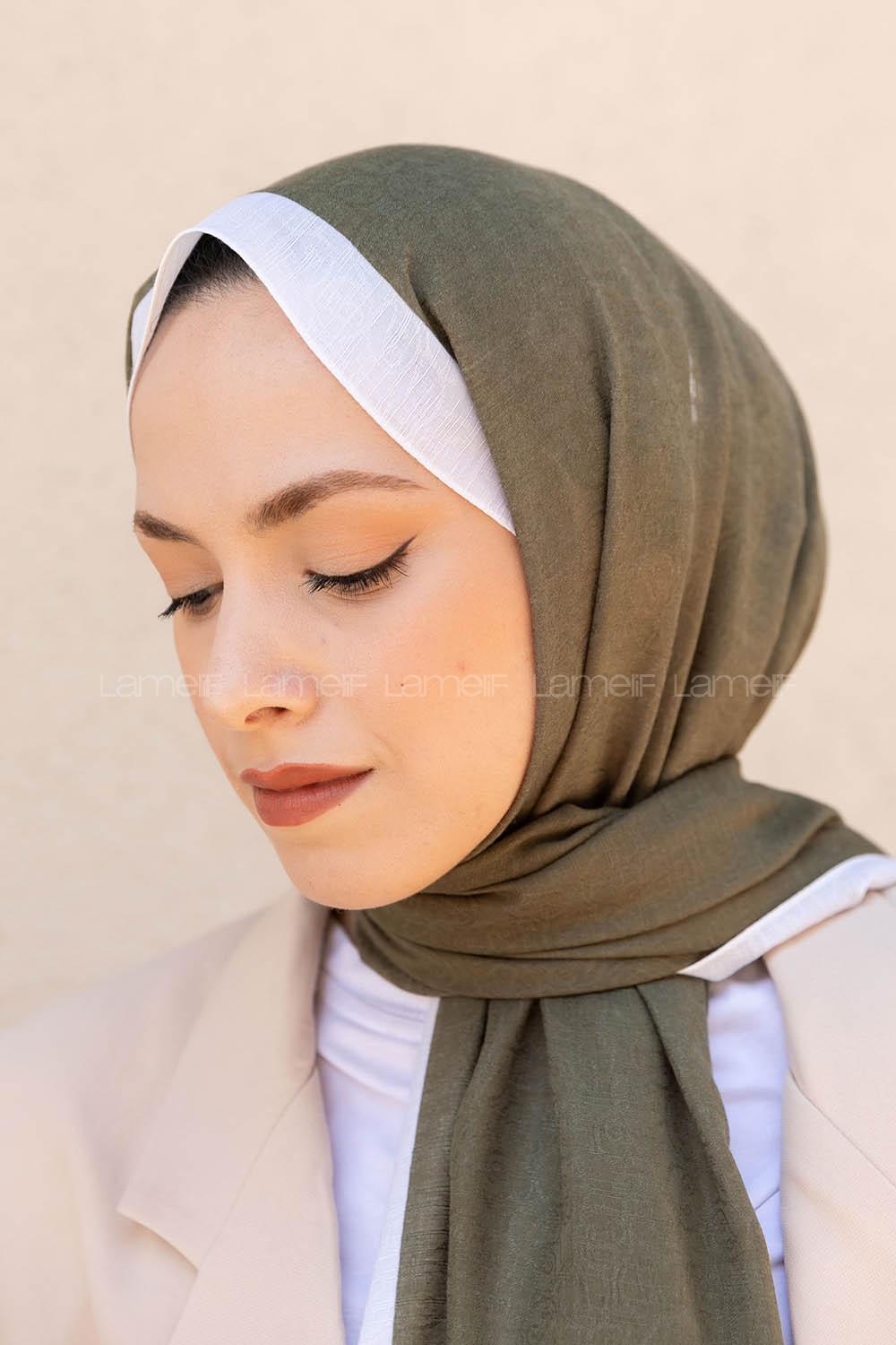 Lamelif Haki Ekru Monogram Şal