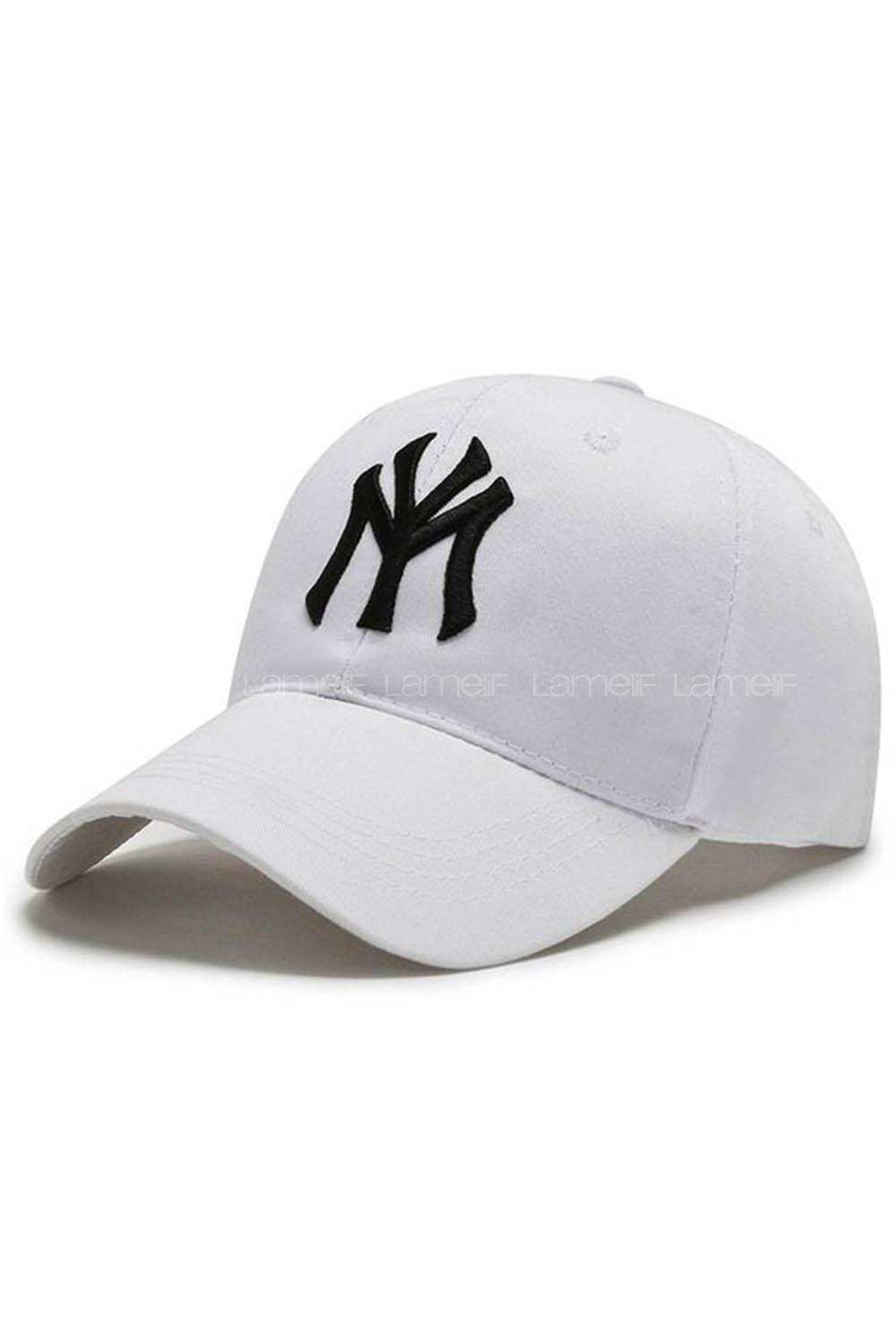 Lamelif NY Nakışlı Beyaz Şapka
