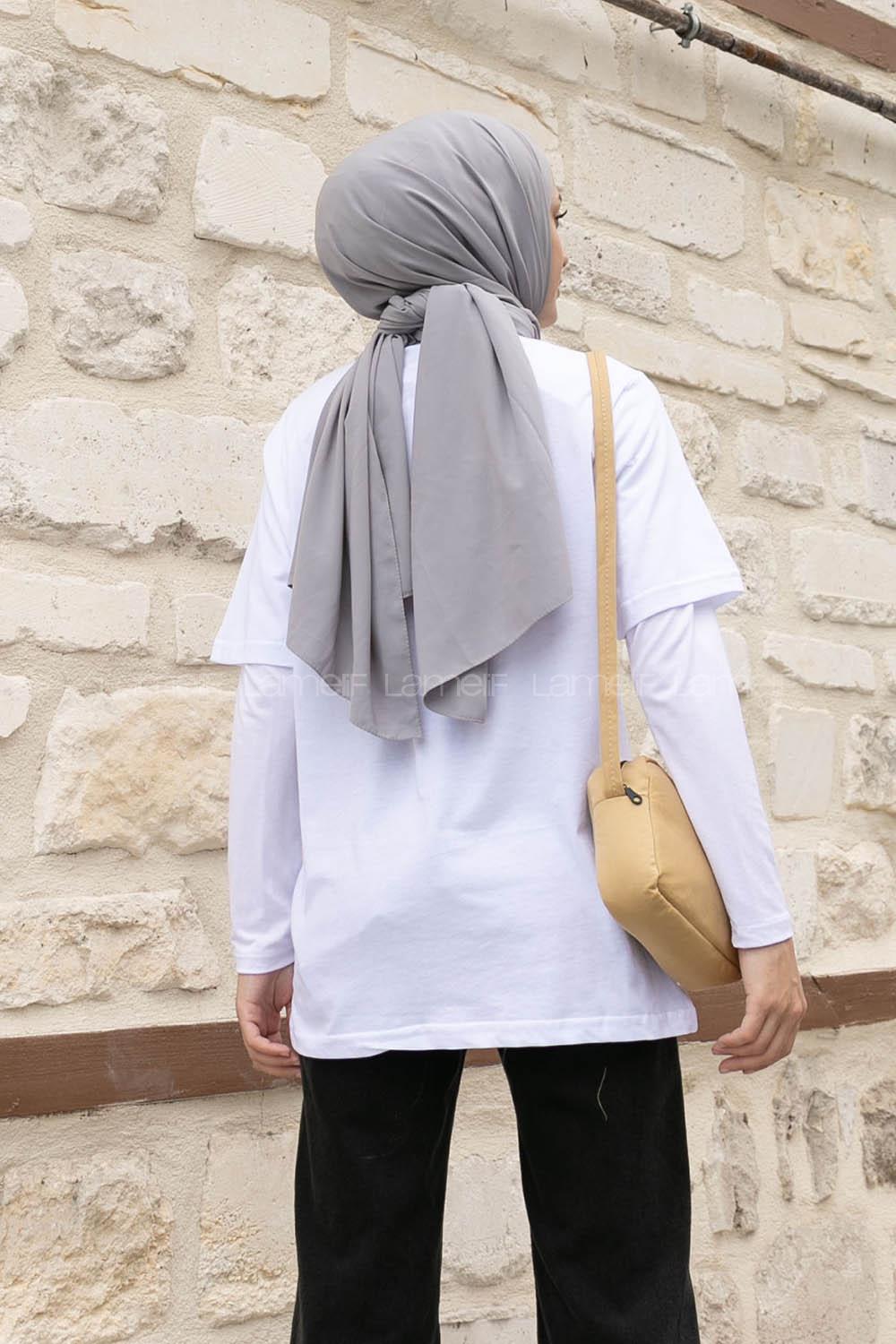 White Crew Neck Short Arm Cotton Printed T-shirt